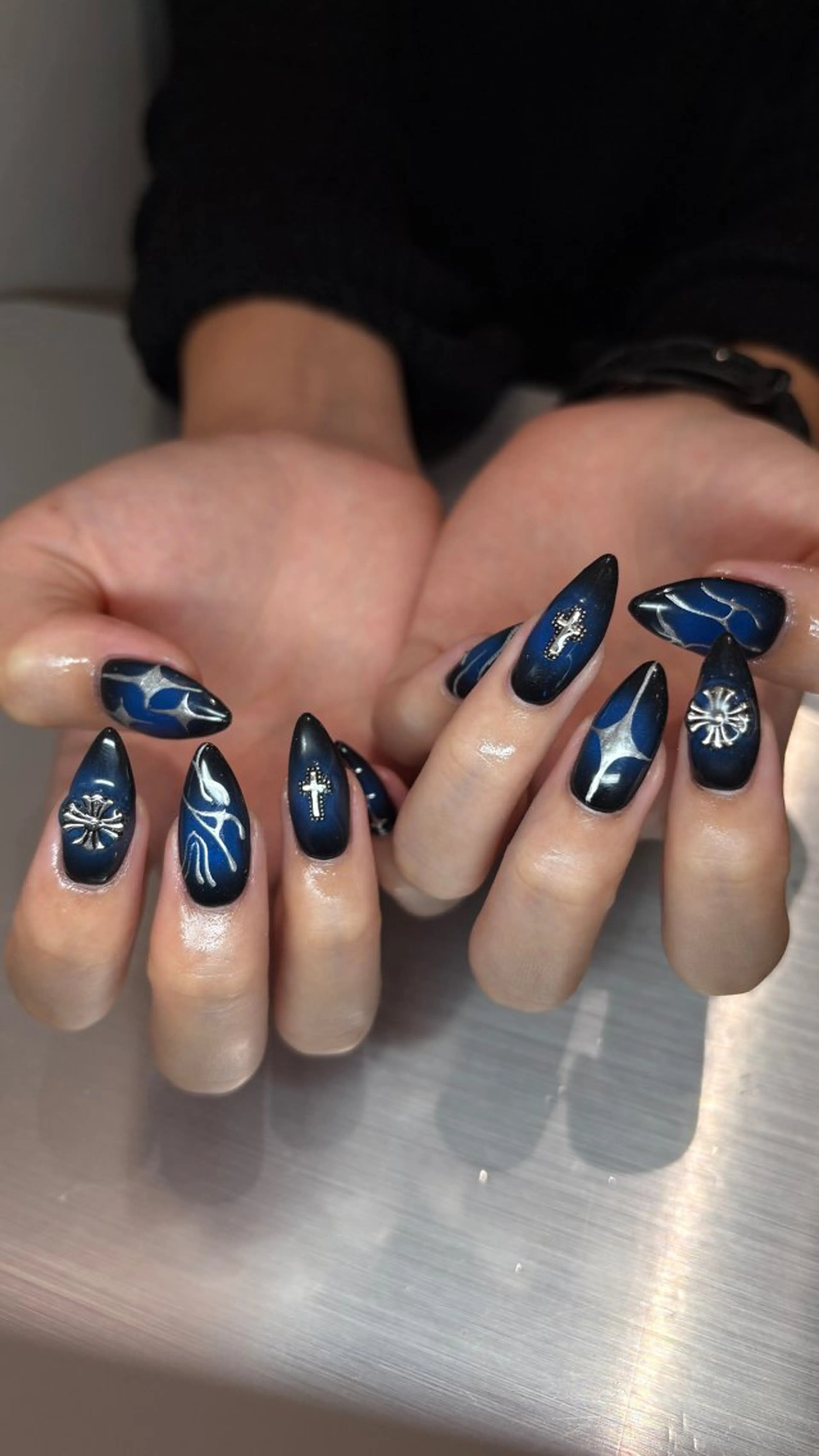 ネイル ハンドネイル 👽個性派ネイル🎀 komachiのネイルデザイン