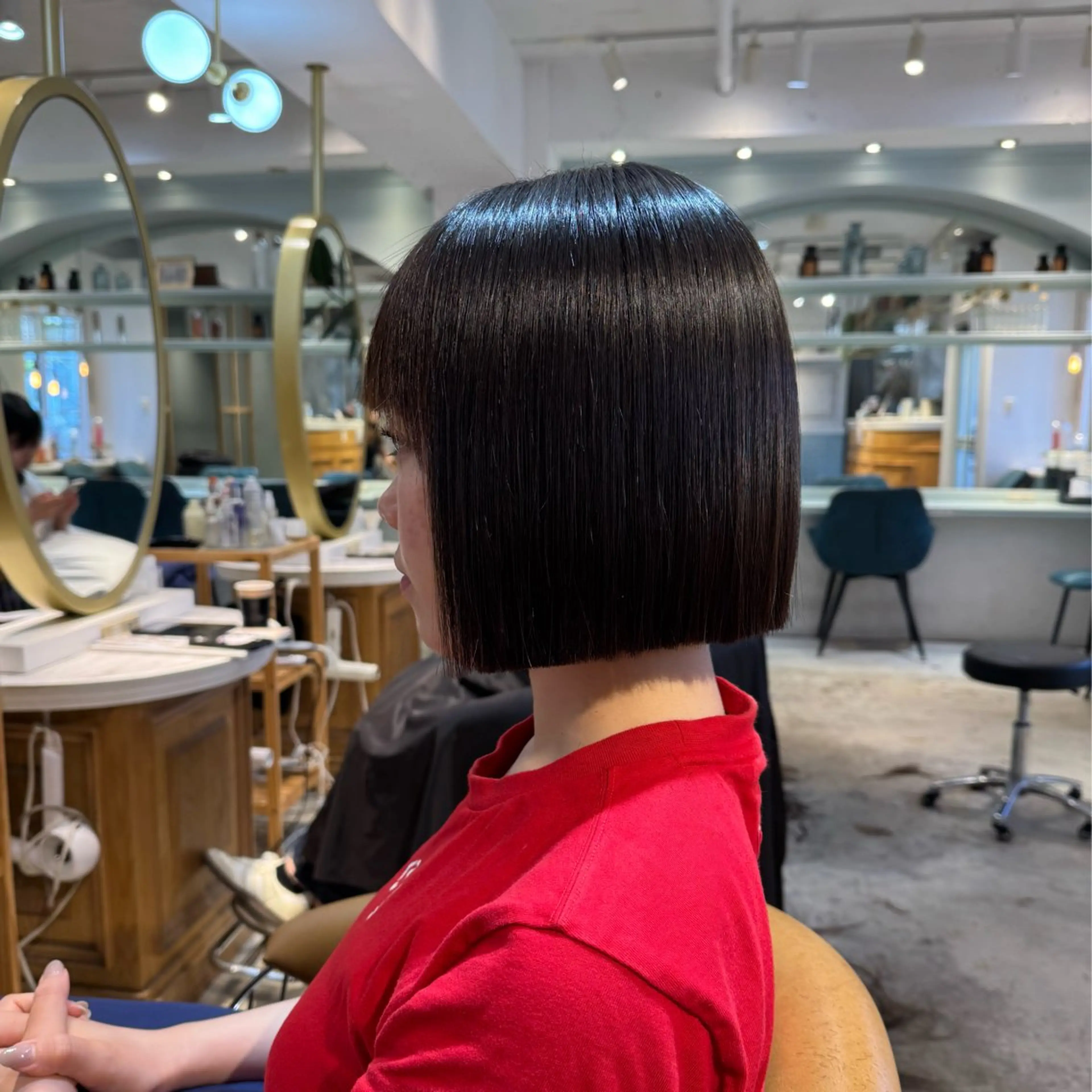 ミディアム ボブ 髪質改善 縮毛矯正 カット 縮毛矯正 トリートメント ヘアセット 髪質改善/ボブ /韓国/erikoのヘアスタイル