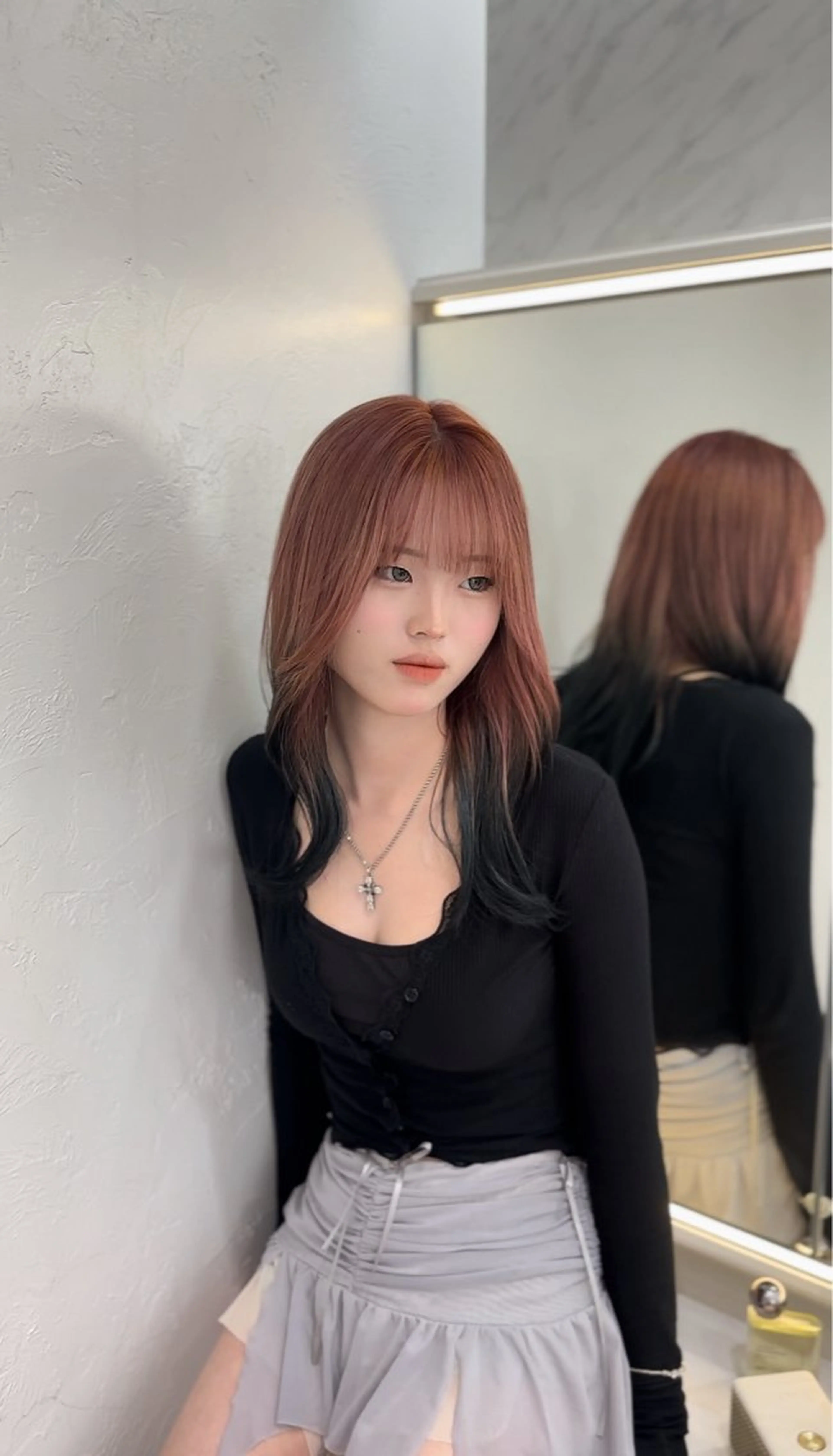 セミロング SHU/レイヤー /韓国ヘアのヘアスタイル