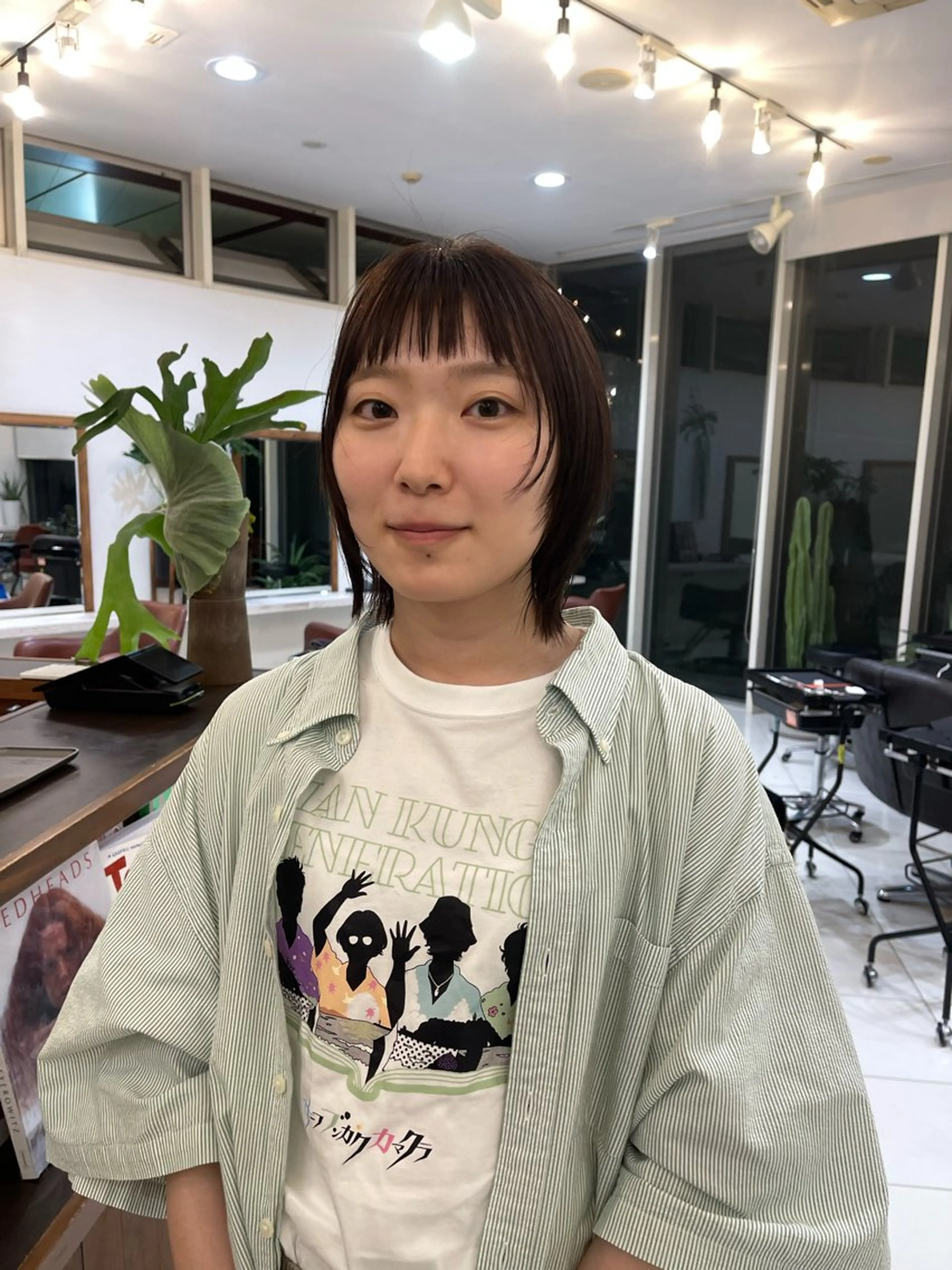 ショート カラー ボブレイヤー ボブ レイヤーカット 外ハネヘア カット ヘアカラー トリートメント ✅ボブ/パーマ/ 表参道/KENTA✅のヘアスタイル