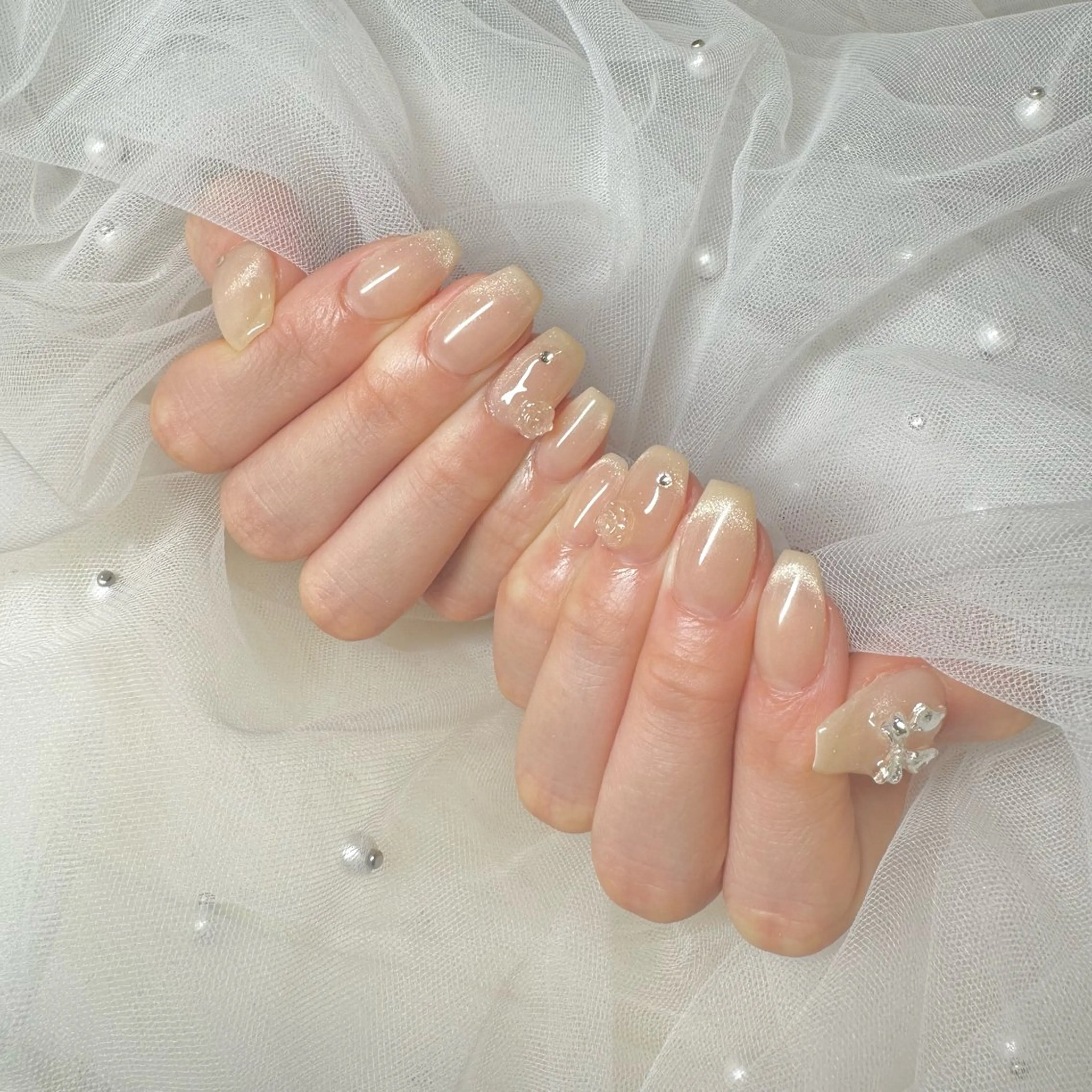 ネイル アートネイル フットネイル フレンチネイル ジェルネイル ロングネイル ハンドネイル AYAKA🩵難波♡ 韓国ネイルで可愛く♡のネイルデザイン