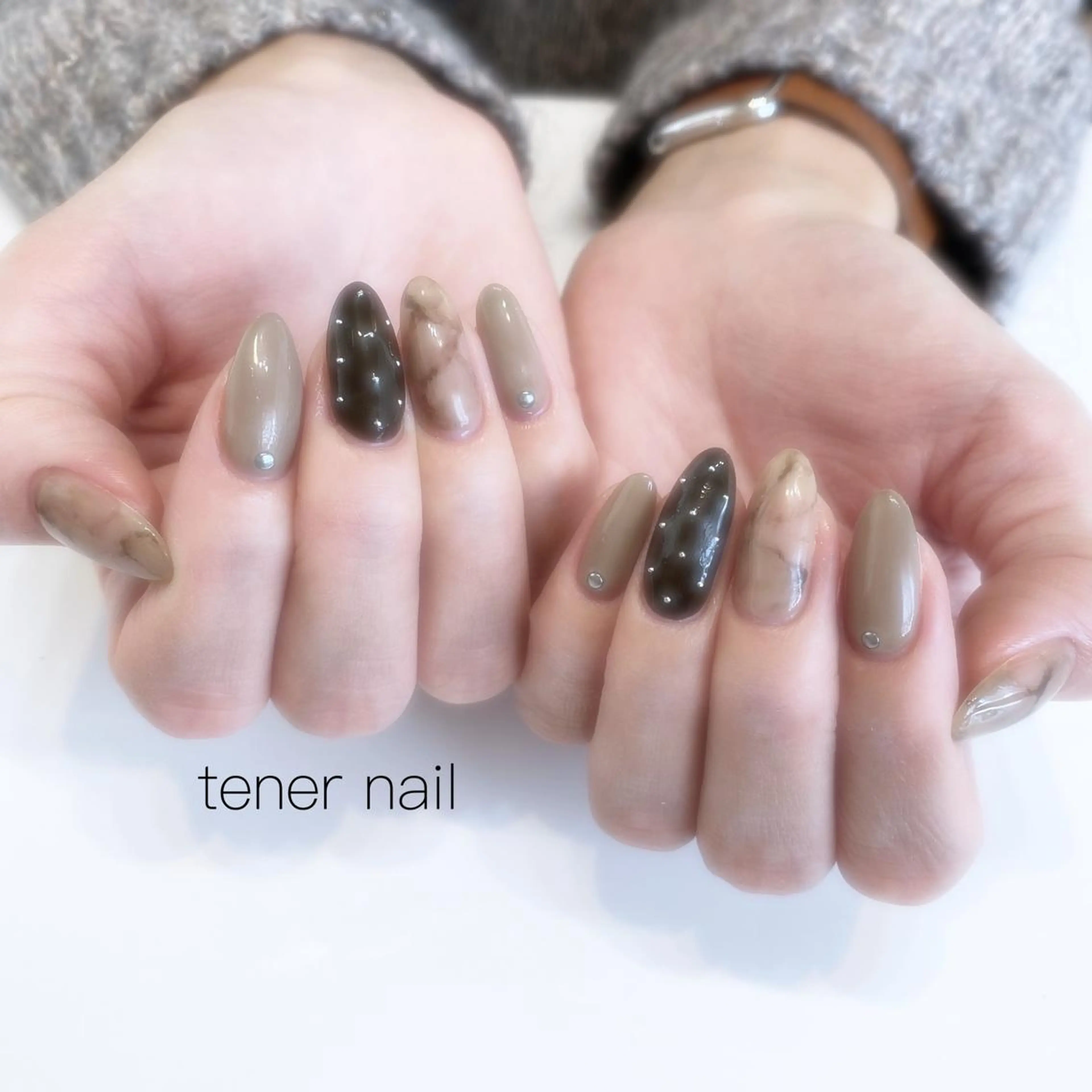 ネイル アートネイル ブラウン 大理石ネイル(マーブル) ニュアンスネイル ピンク tener  nail  テネルネイル所属・テネルネイル tener nailのネイルデザイン
