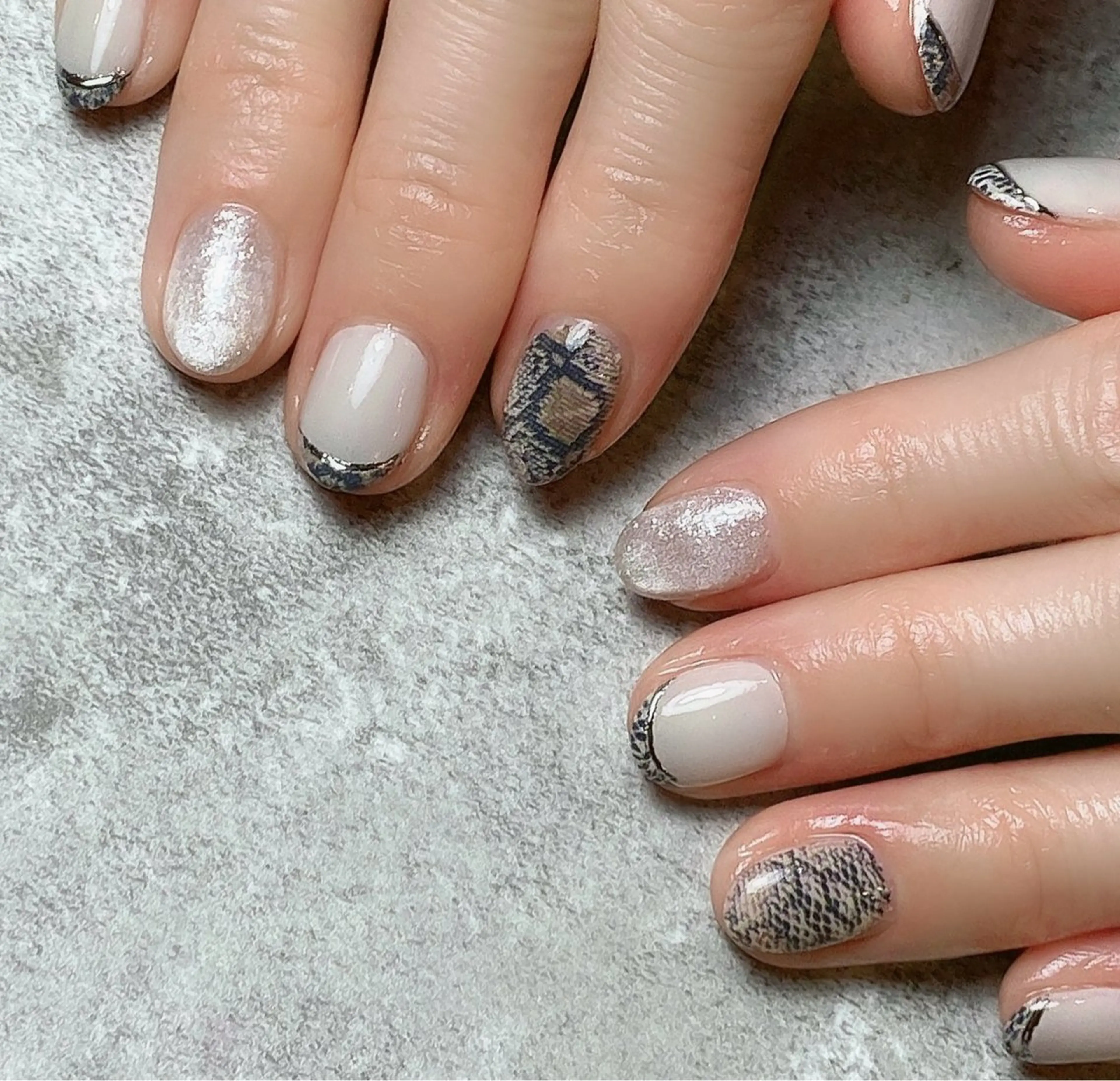 ネイル マグネットネイル ミラーネイル ハンドネイル Narumi nailのネイルデザイン