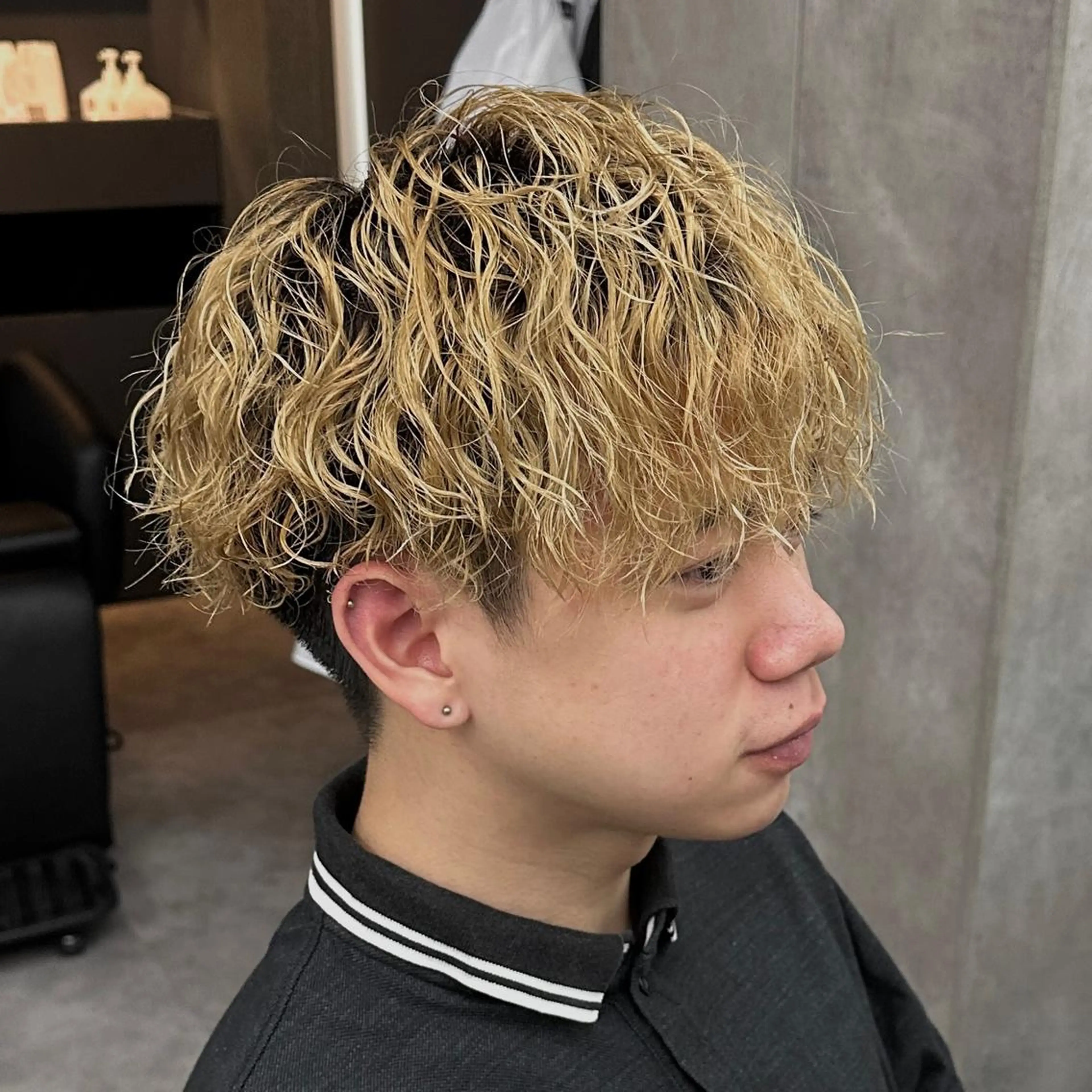 メンズ マッシュ パーマ Men's hair salon　FIRST所属・釜谷 健二郎のヘアスタイル