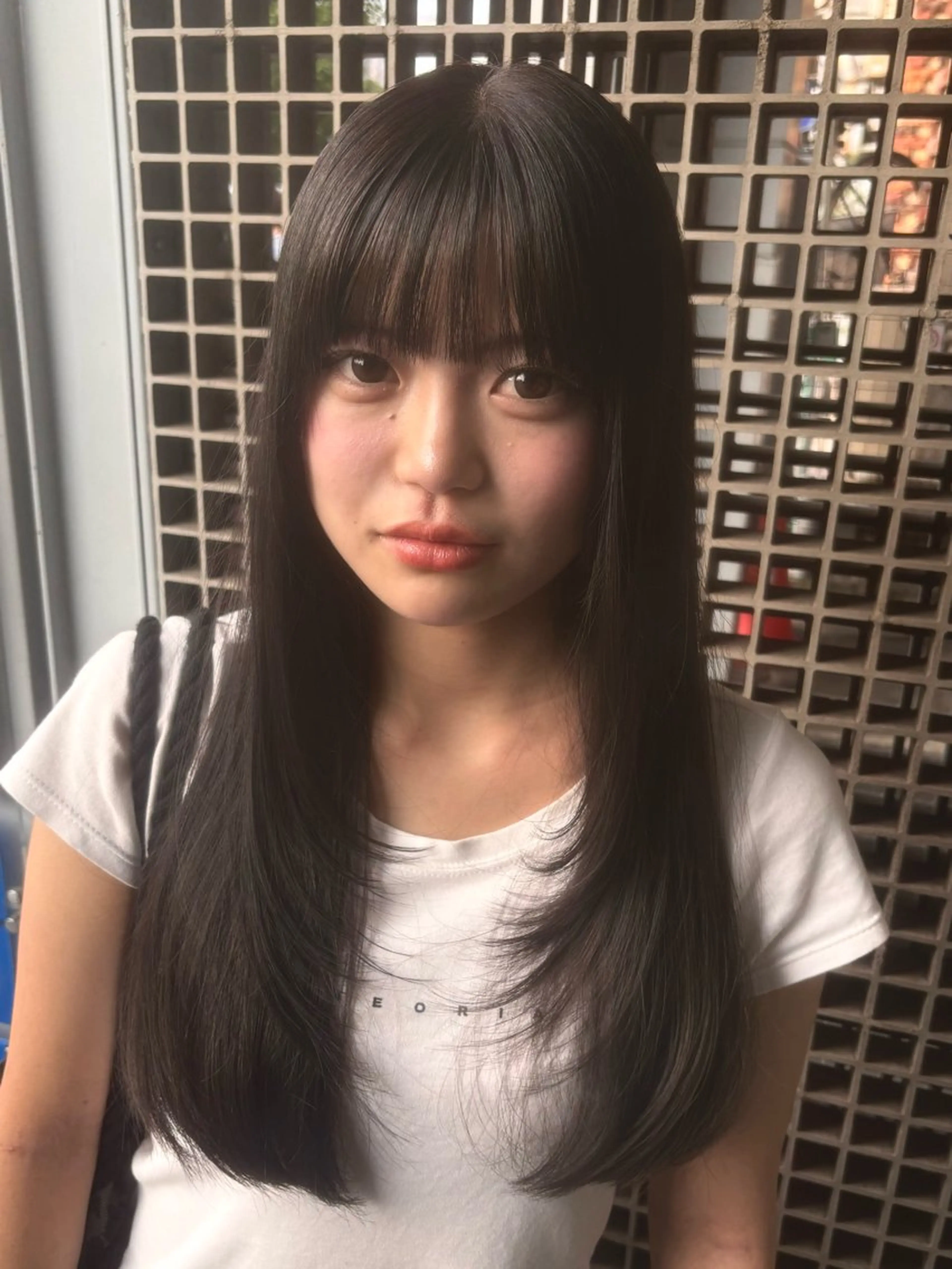 ロング カラー ブリーチ ダブルカラー グレージュ ブリーチなしカラー レイヤーカット カット ヘアカラー 穐田 航のヘアスタイル