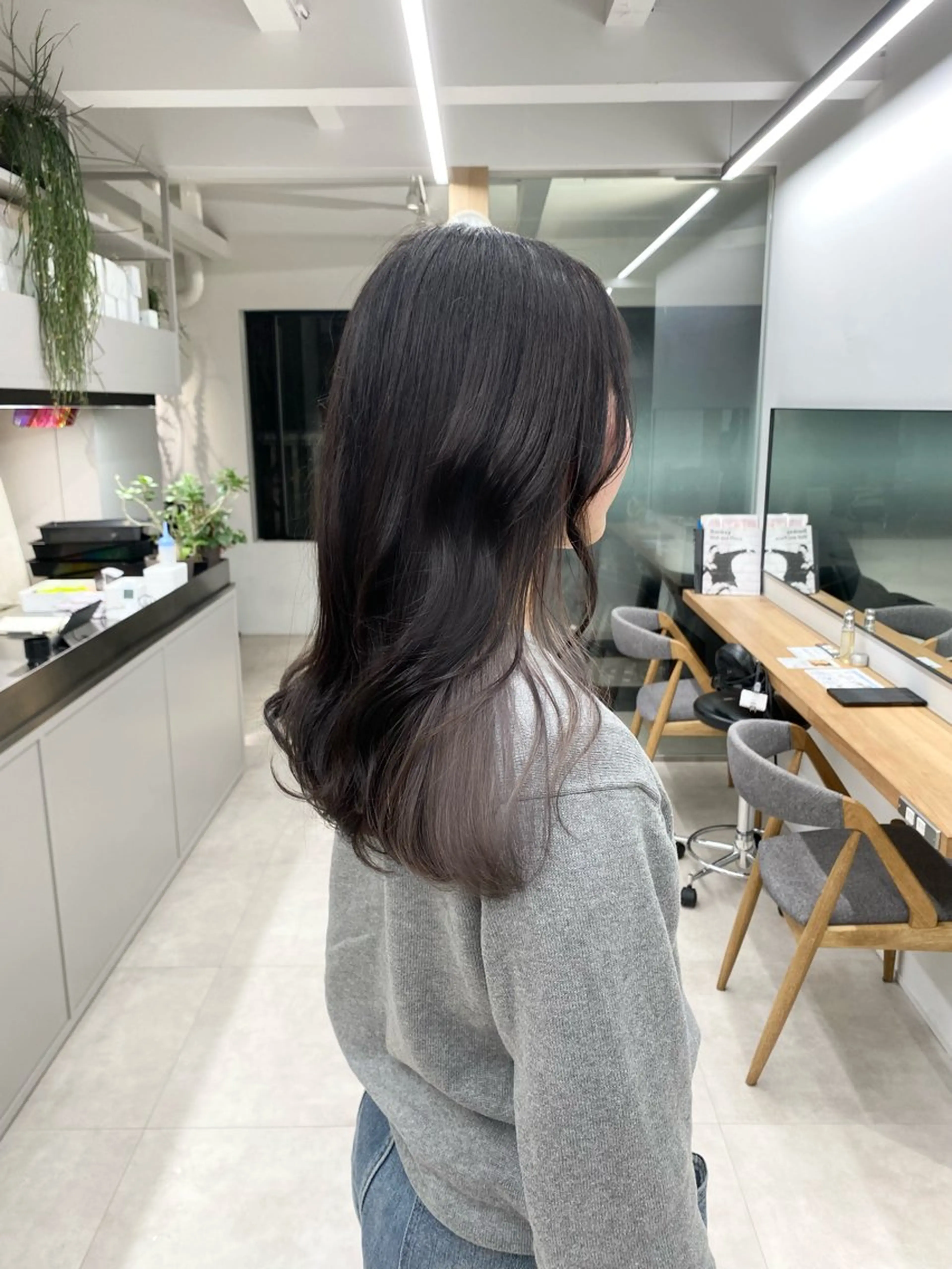 ミディアム カラー noa/ 渋谷のヘアスタイル