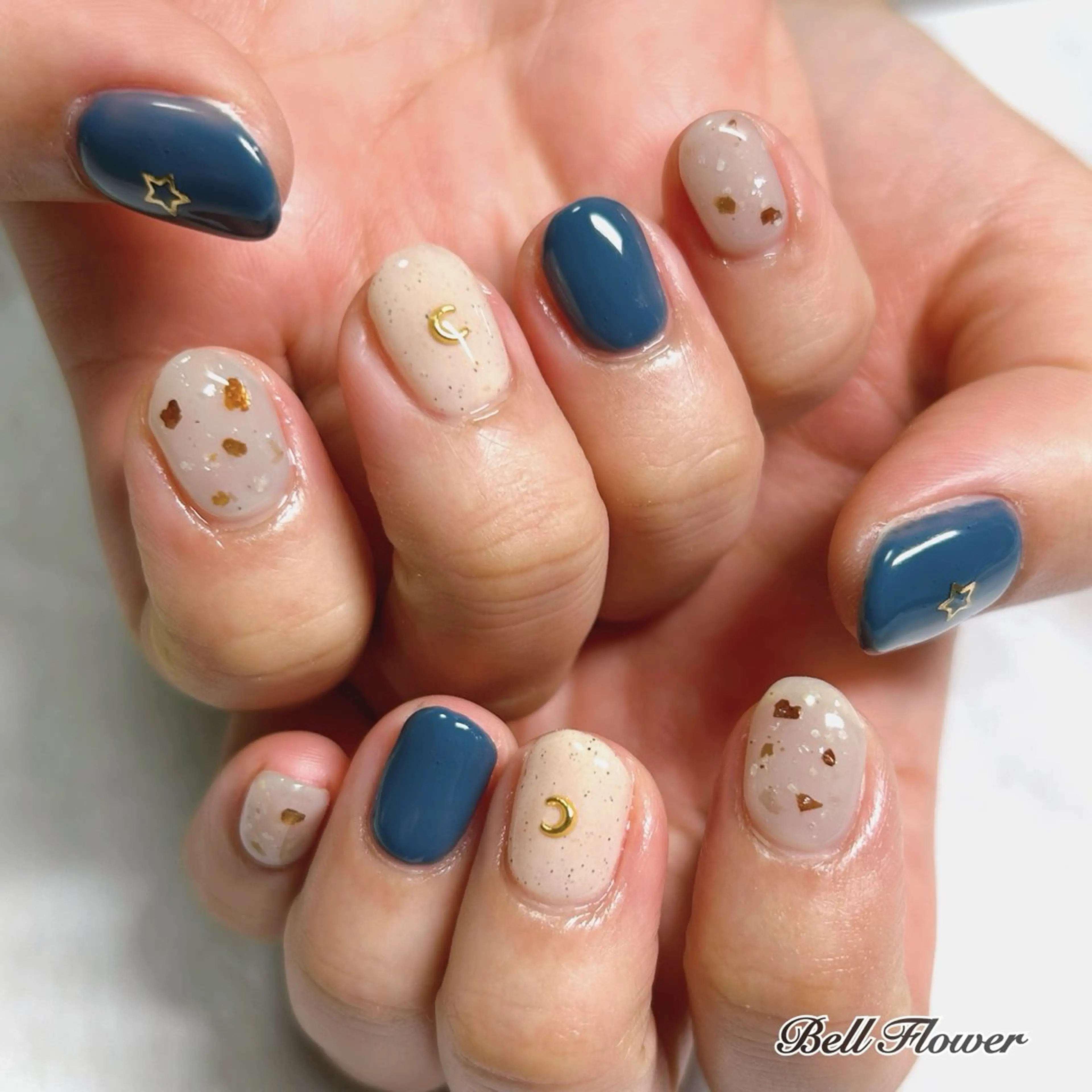 ネイル ハンドネイル Bell Flowerのネイルデザイン