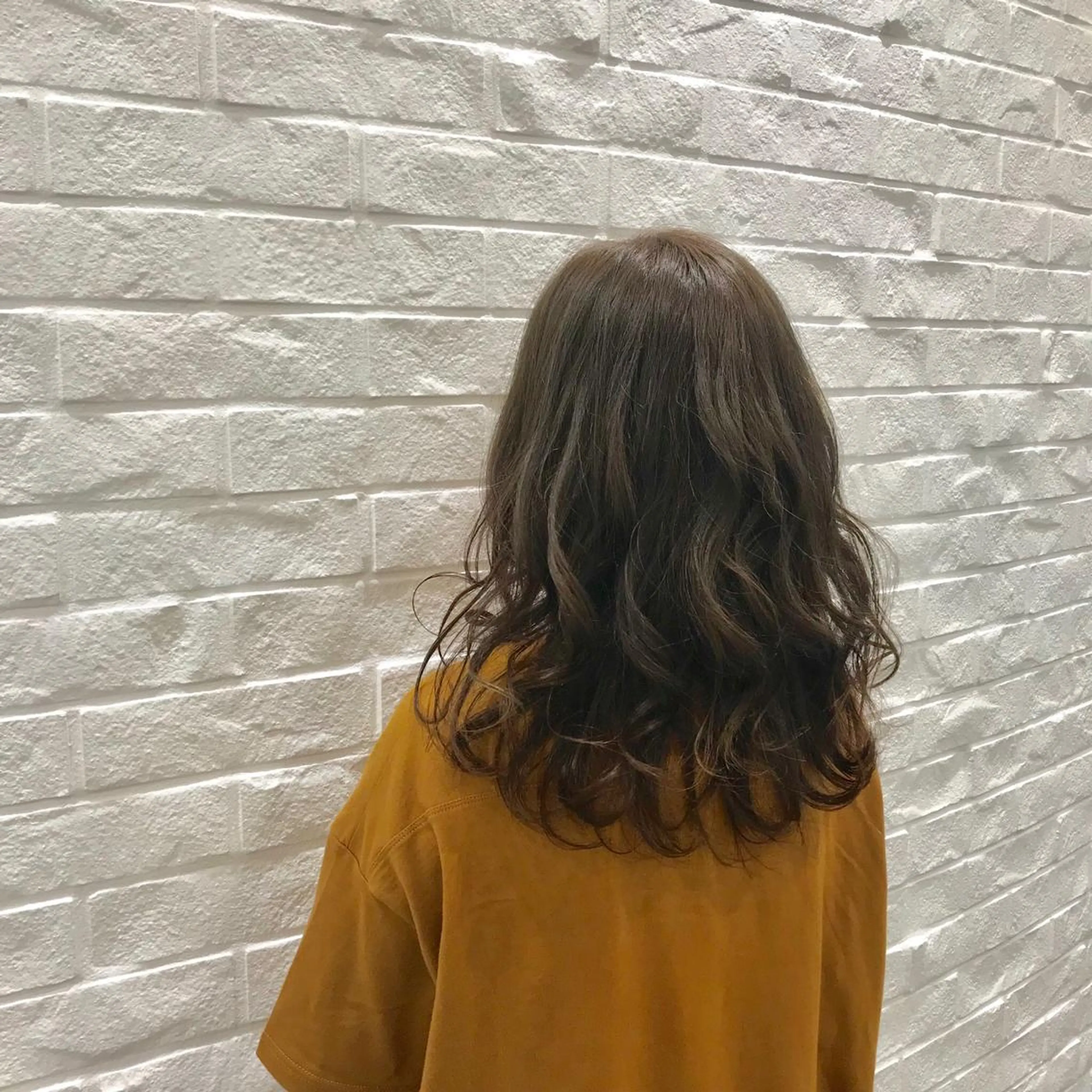 セミロング カラー イルミナカラー カット ヘアカラー ショート、ボブ/ 川鍋薫のヘアスタイル