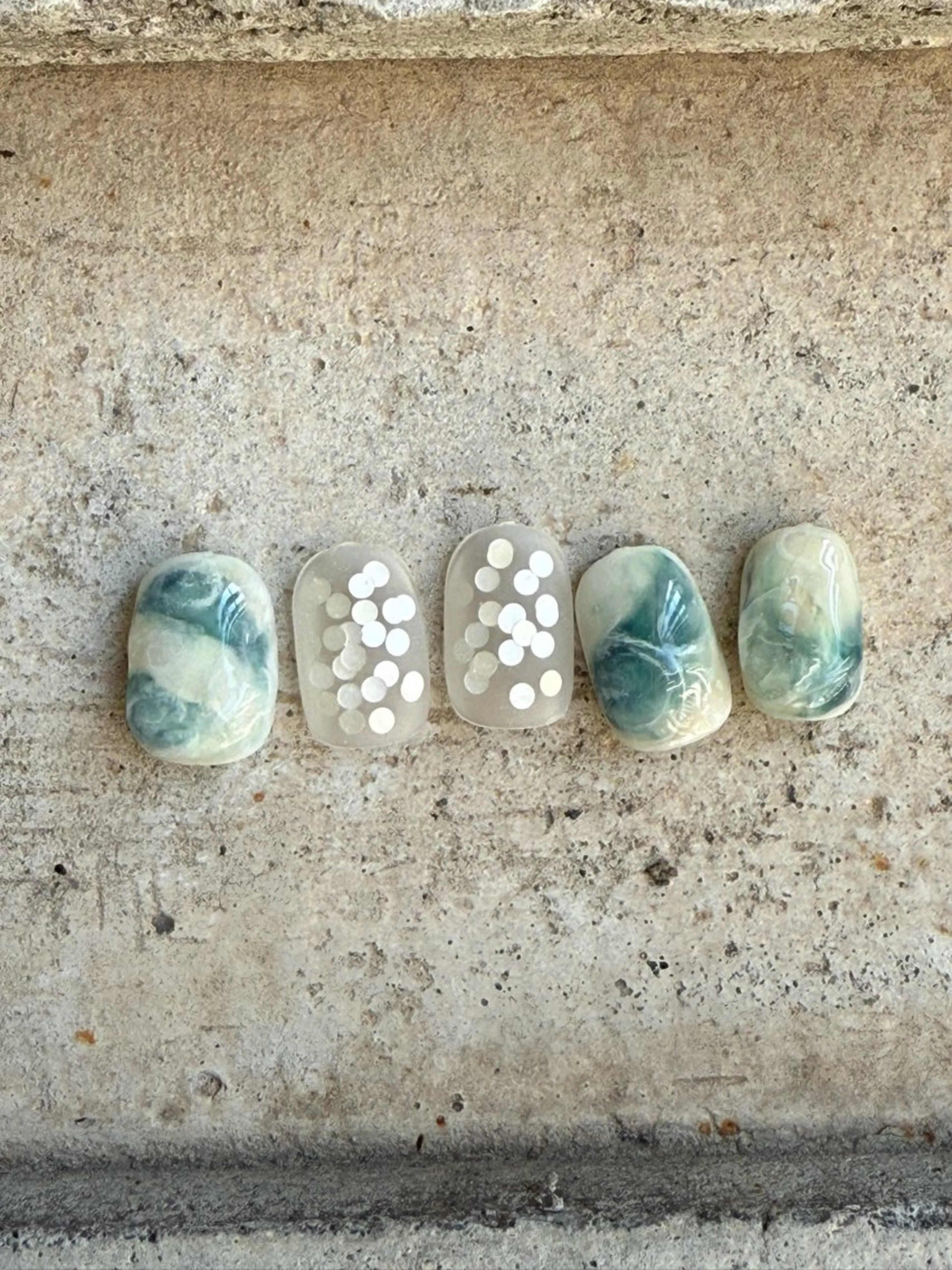 ネイル ハンドネイル Manon/ rikaのネイルデザイン