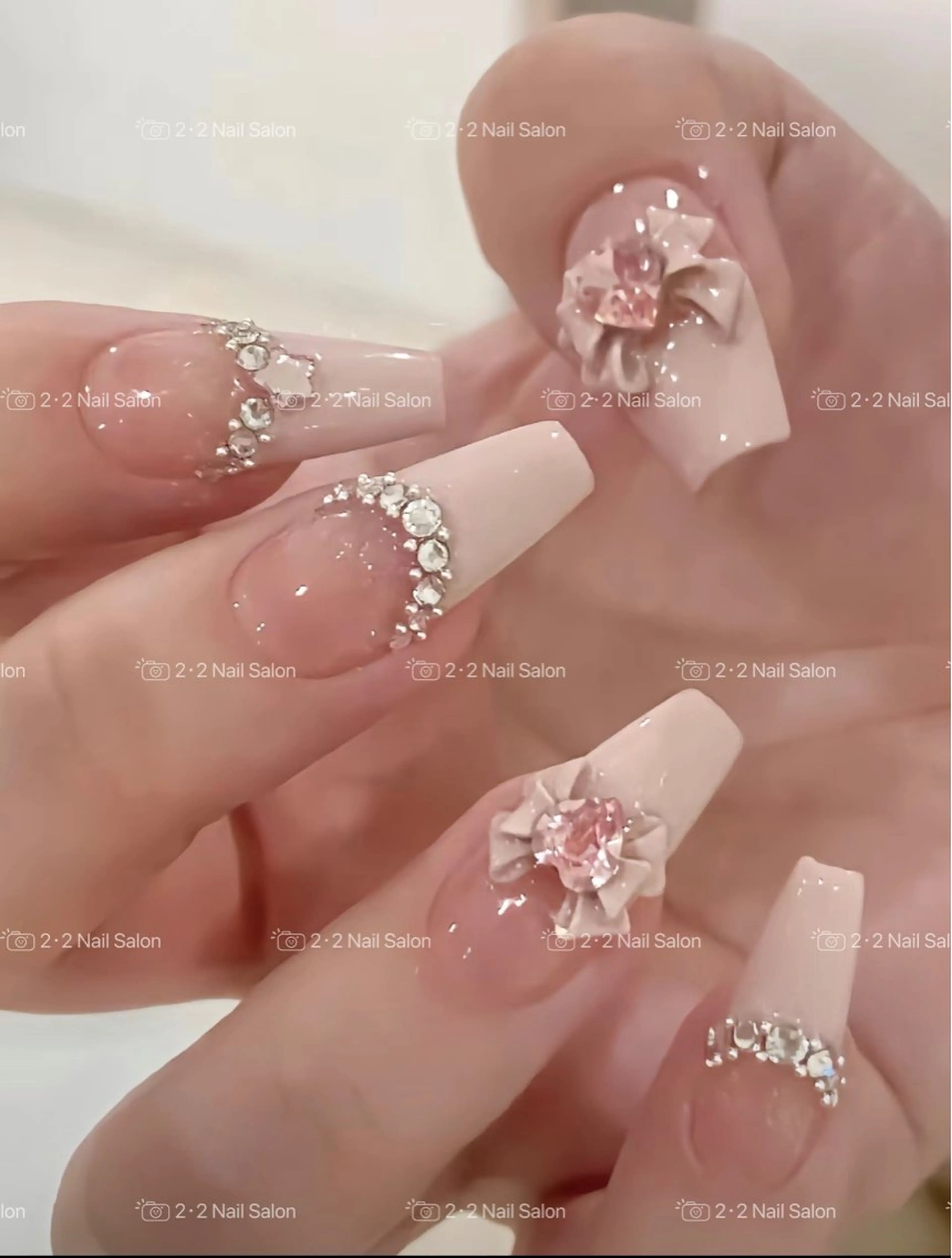 ネイル アートネイル ハンドネイル 🦋y y Nail 🤍のネイルデザイン