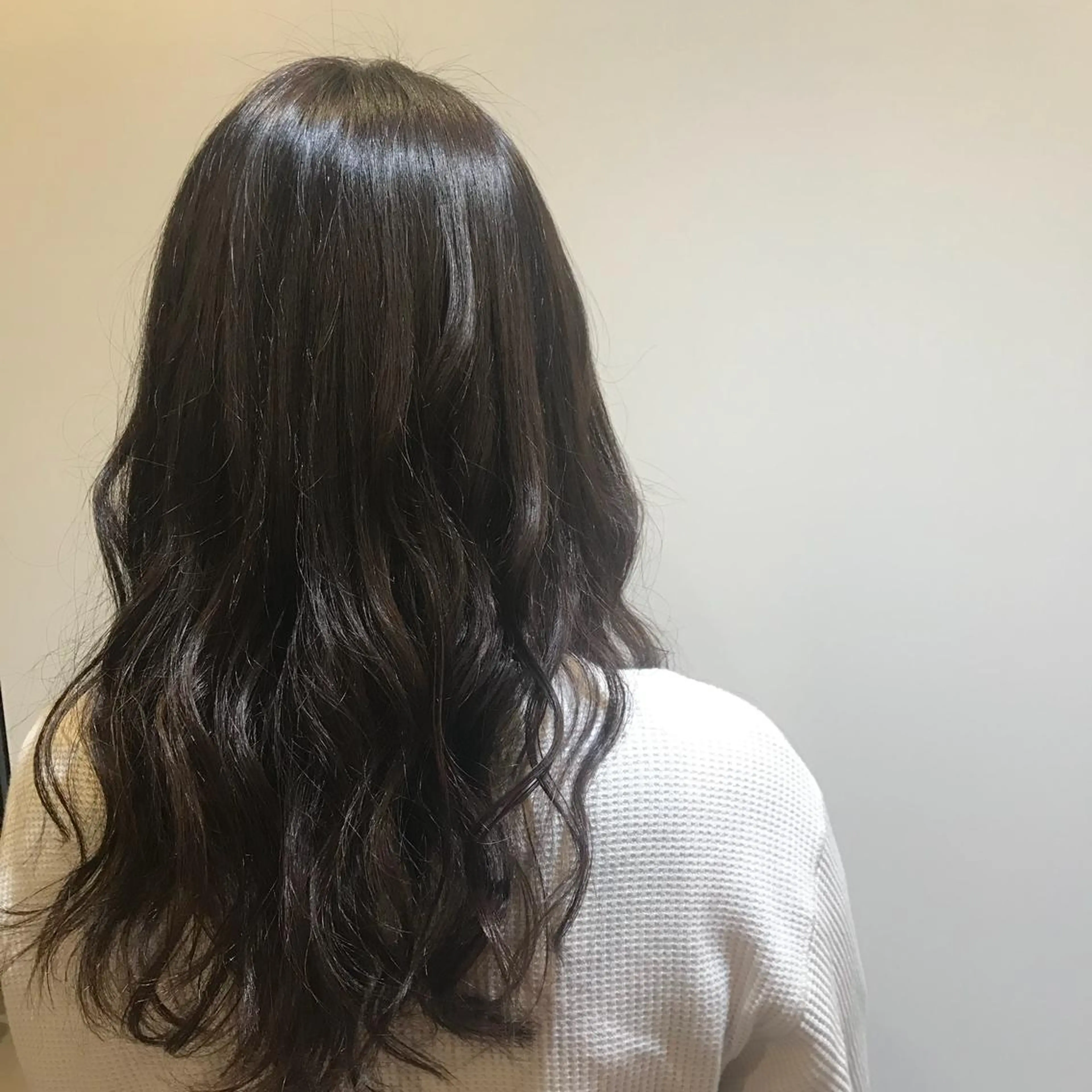 カット＋艶カラーの写真