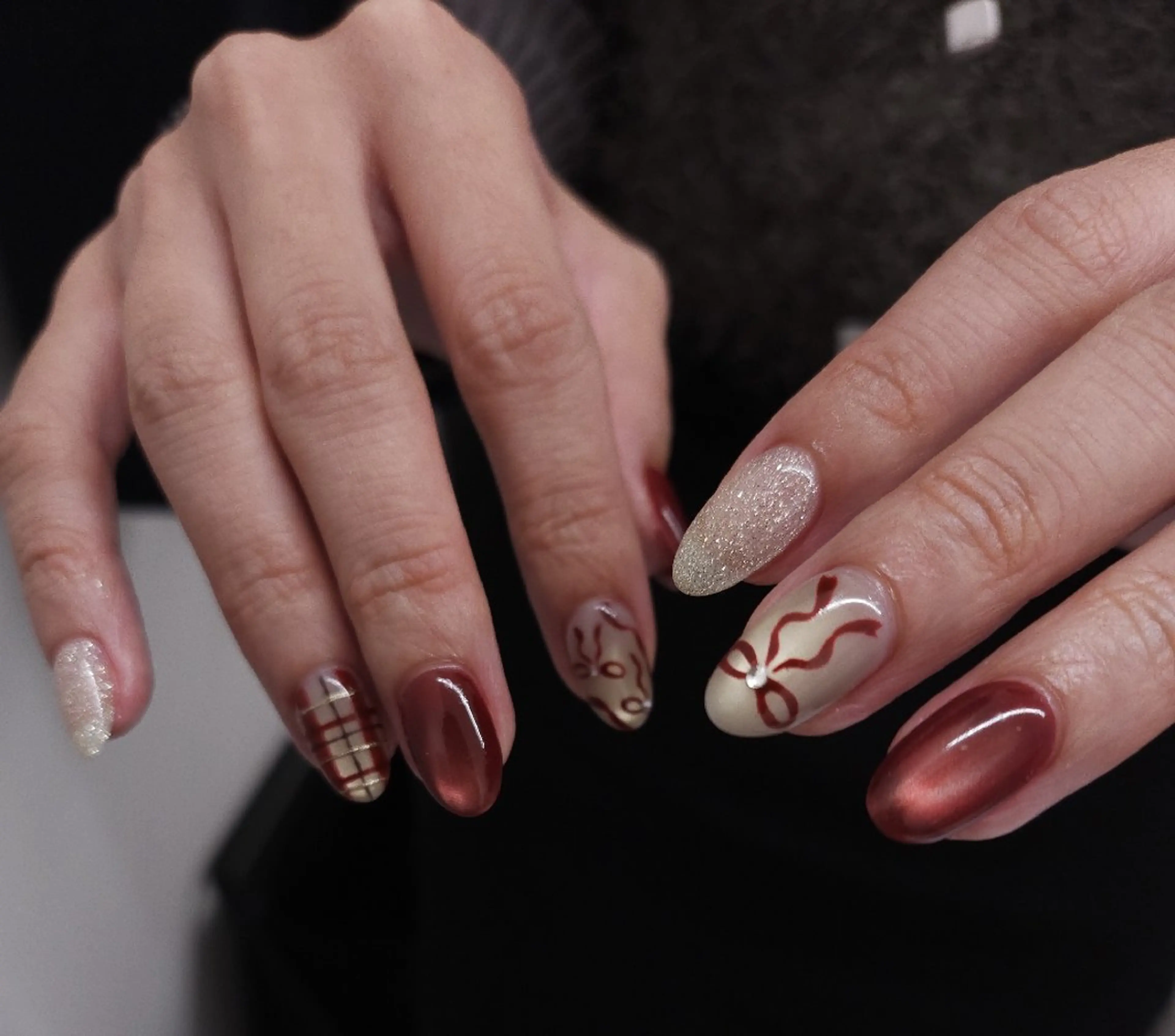 ネイル ジェルネイル マグネットネイル 持ち込み パラジェル リボン ハンドネイル puku nail 🌼kazu🌼のネイルデザイン