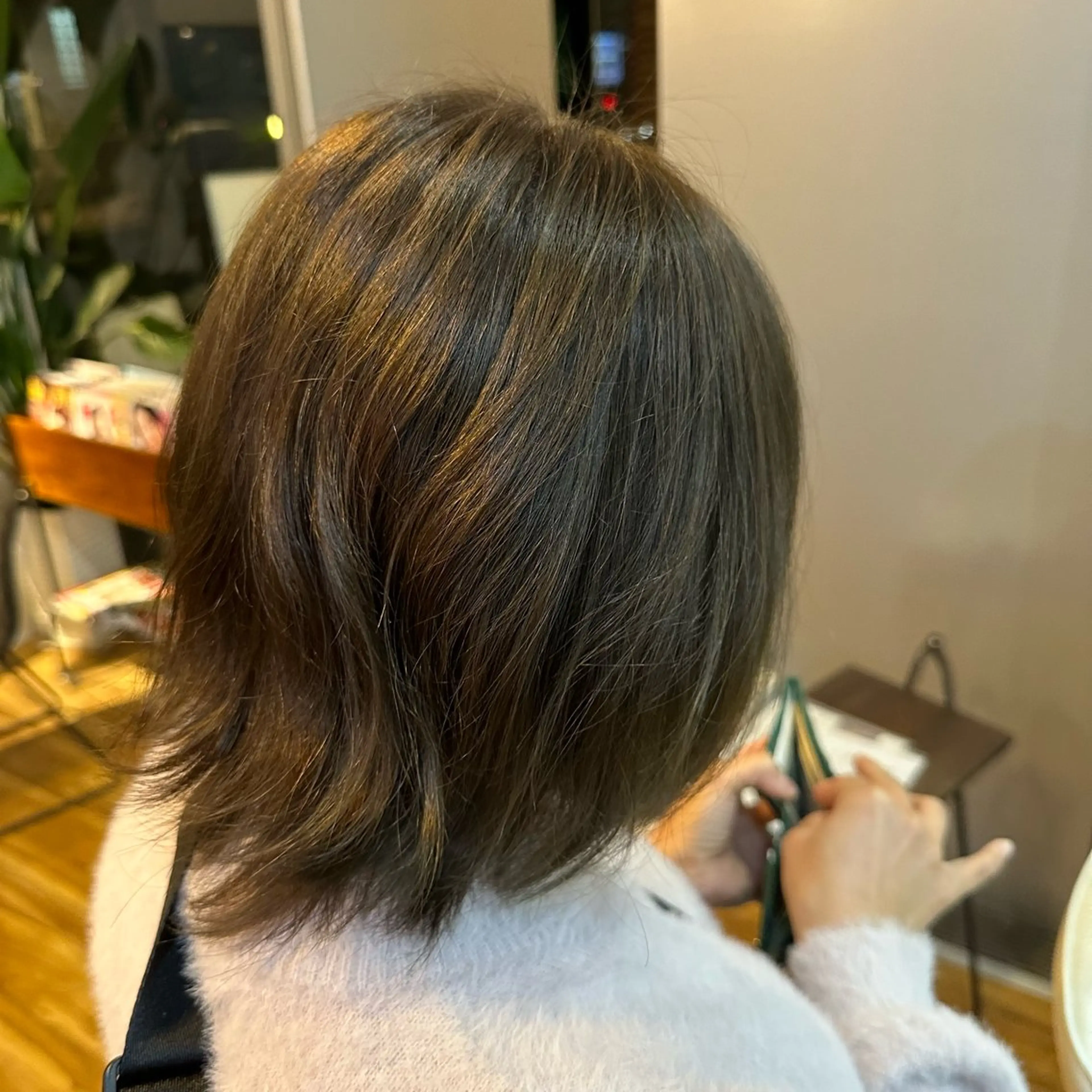 カラー オリーブグレー 大原 正寛のヘアスタイル