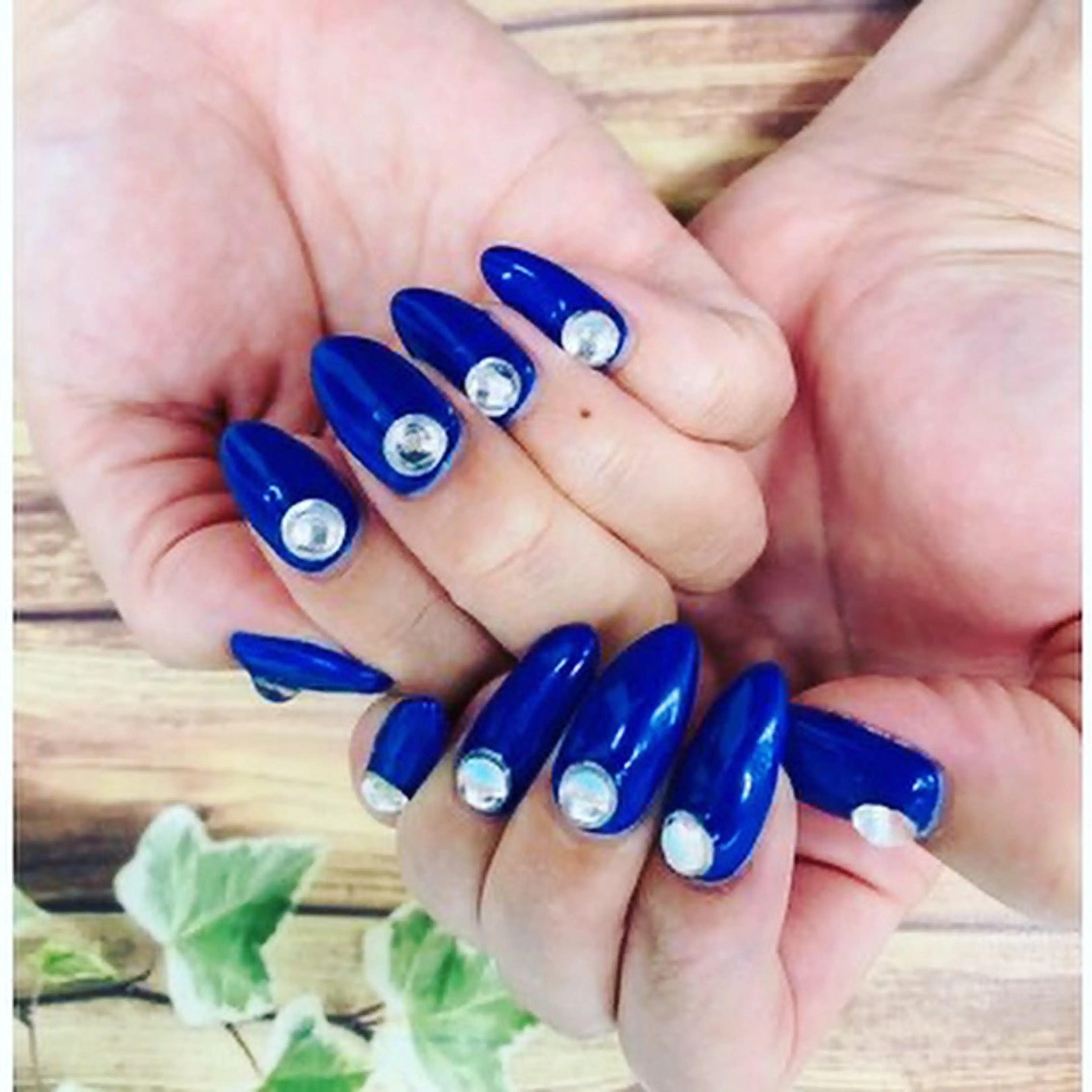 ネイル ワンカラーネイル ネイルサロン nail_upのネイルデザイン