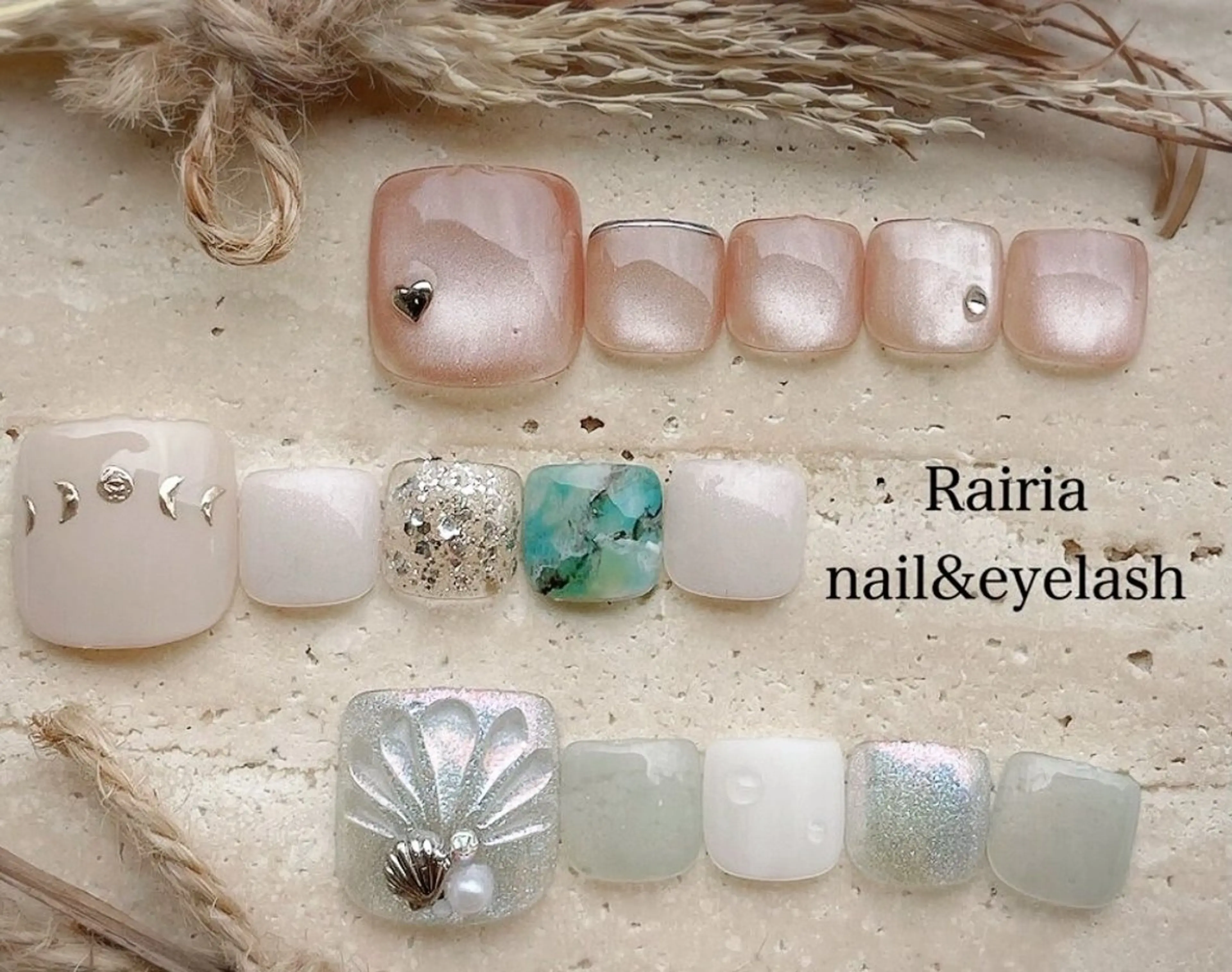 ネイル フットネイル ジェルネイル 持ち込み パラジェル Rairianail yukiのネイルデザイン