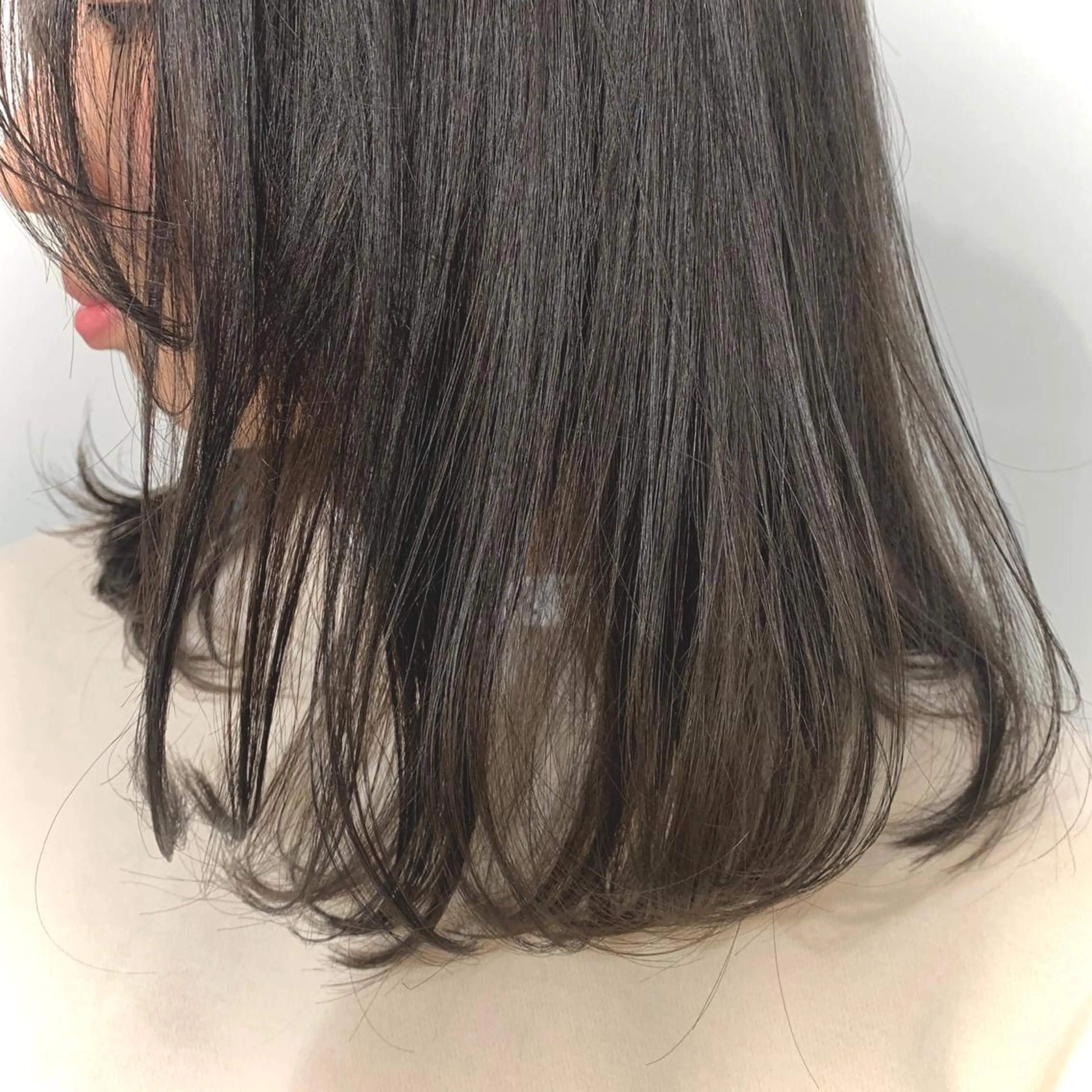 ミディアム カラー パーマ ヘアアレンジ 加藤 綾華のヘアスタイル