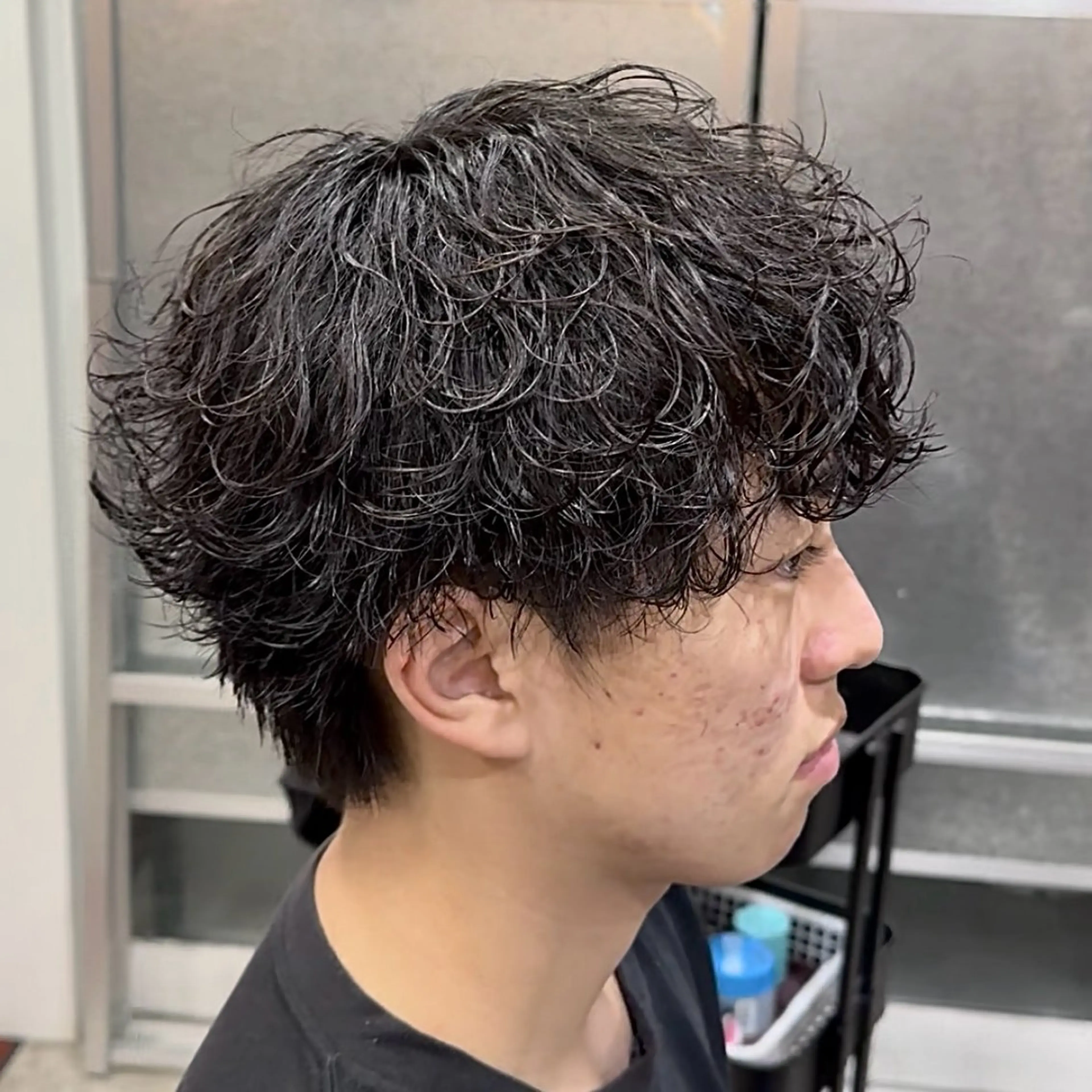 パーマ メンズ メンズパーマ 波巻きパーマ スパイラルパーマ カット パーマ 波巻き|シャドウ| サーフカール|RYUのヘアスタイル
