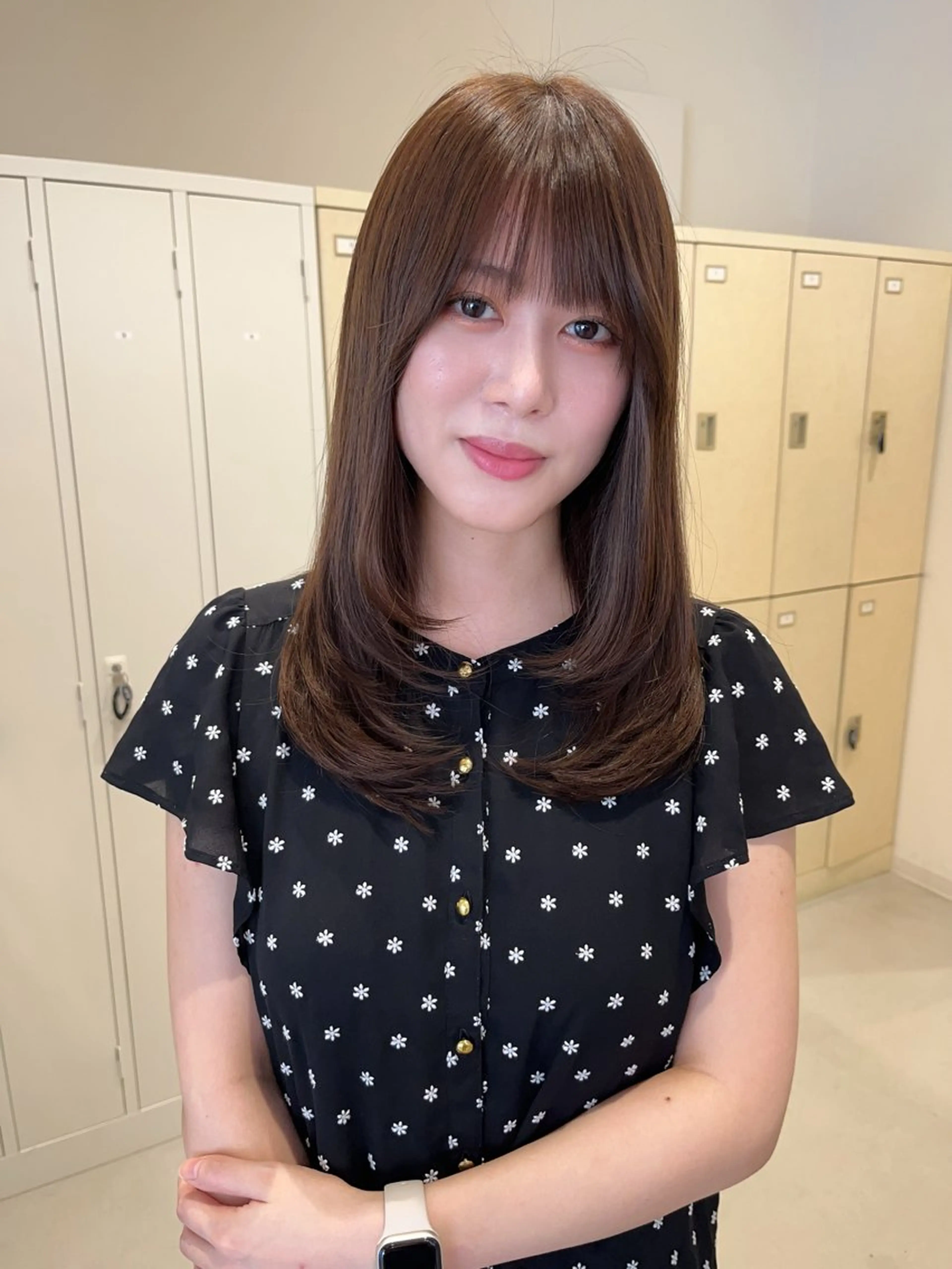 ミディアム カラー レイヤーカット 透明感カラー🫧🌈 似合わせカット✂︎のヘアスタイル