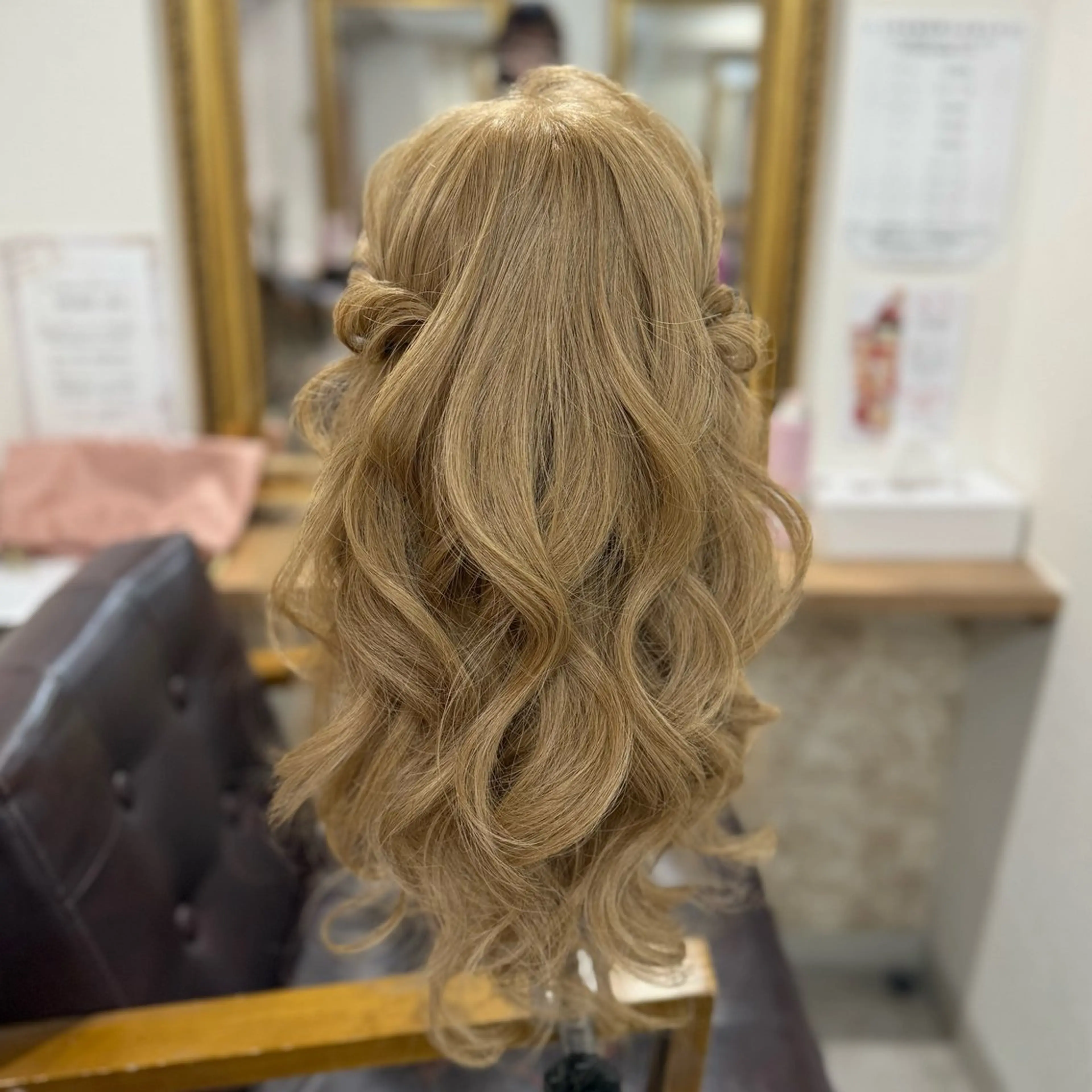 ヘアアレンジ セットサロンCURE 🩵あんみのヘアスタイル