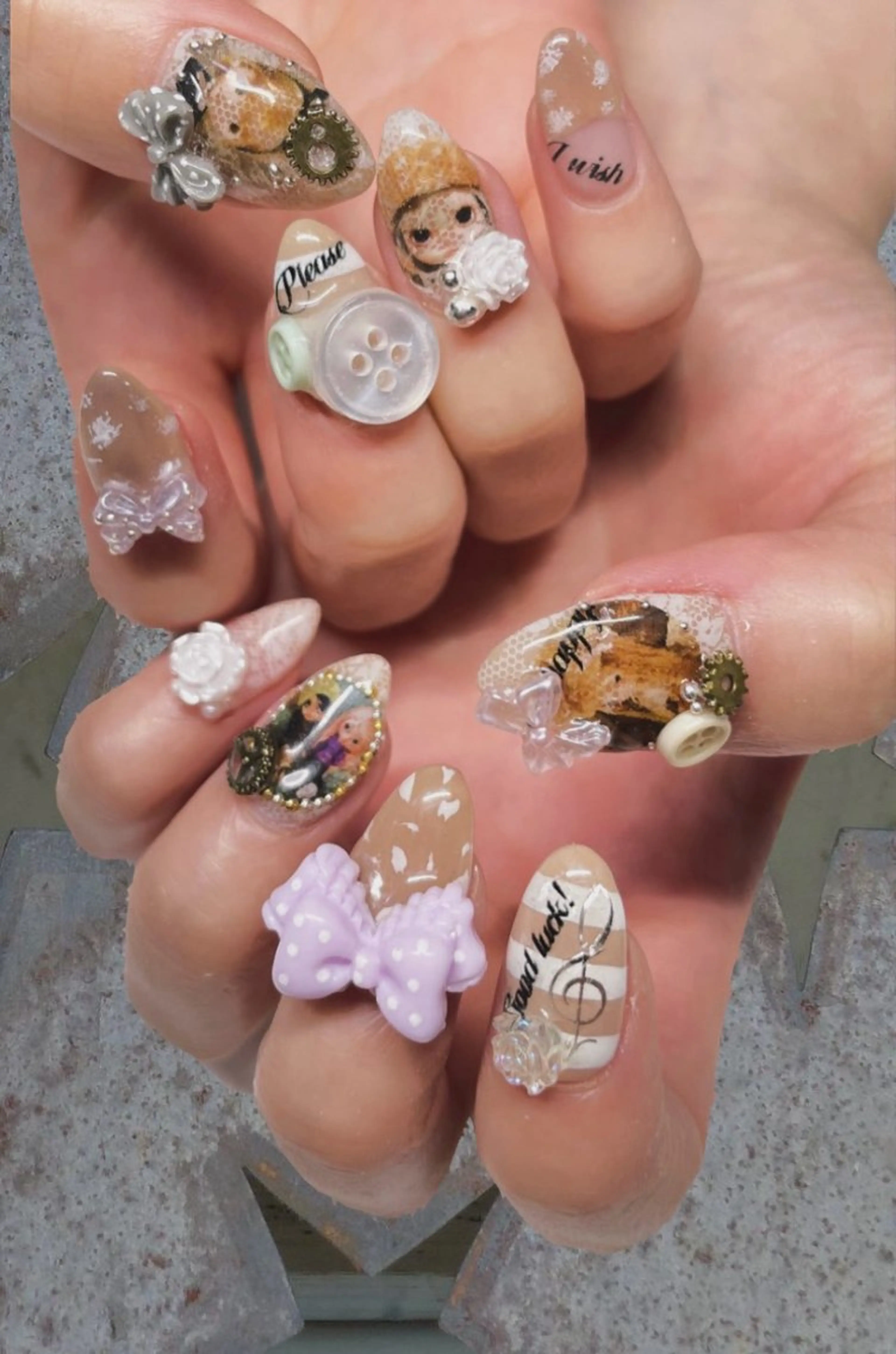 ネイル 持ち込み リボン ハンドネイル Bianca 神楽坂 Matsuokaのネイルデザイン