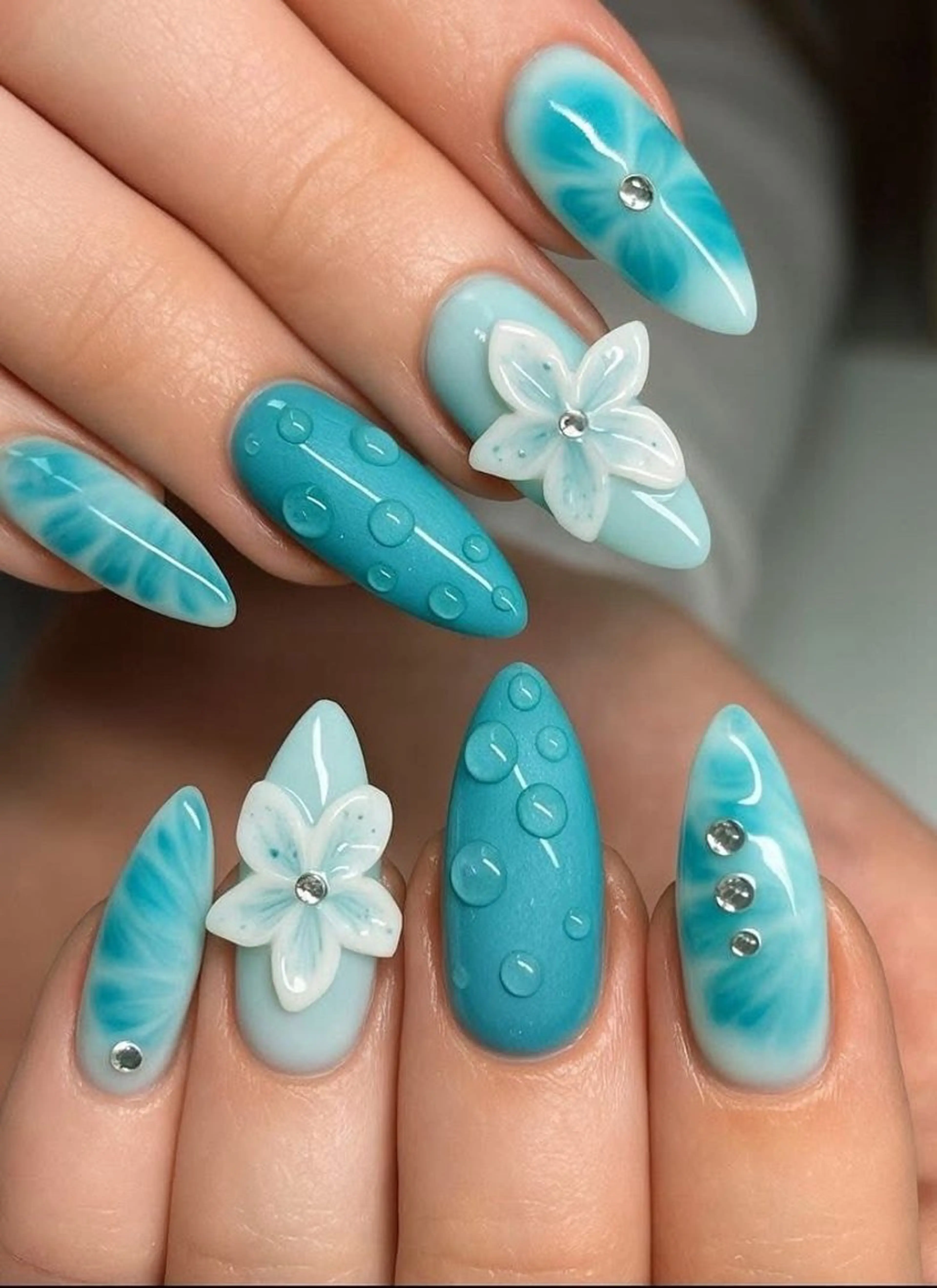 ネイル ハンドネイル hara nail所属・nguyen thi leのネイルデザイン