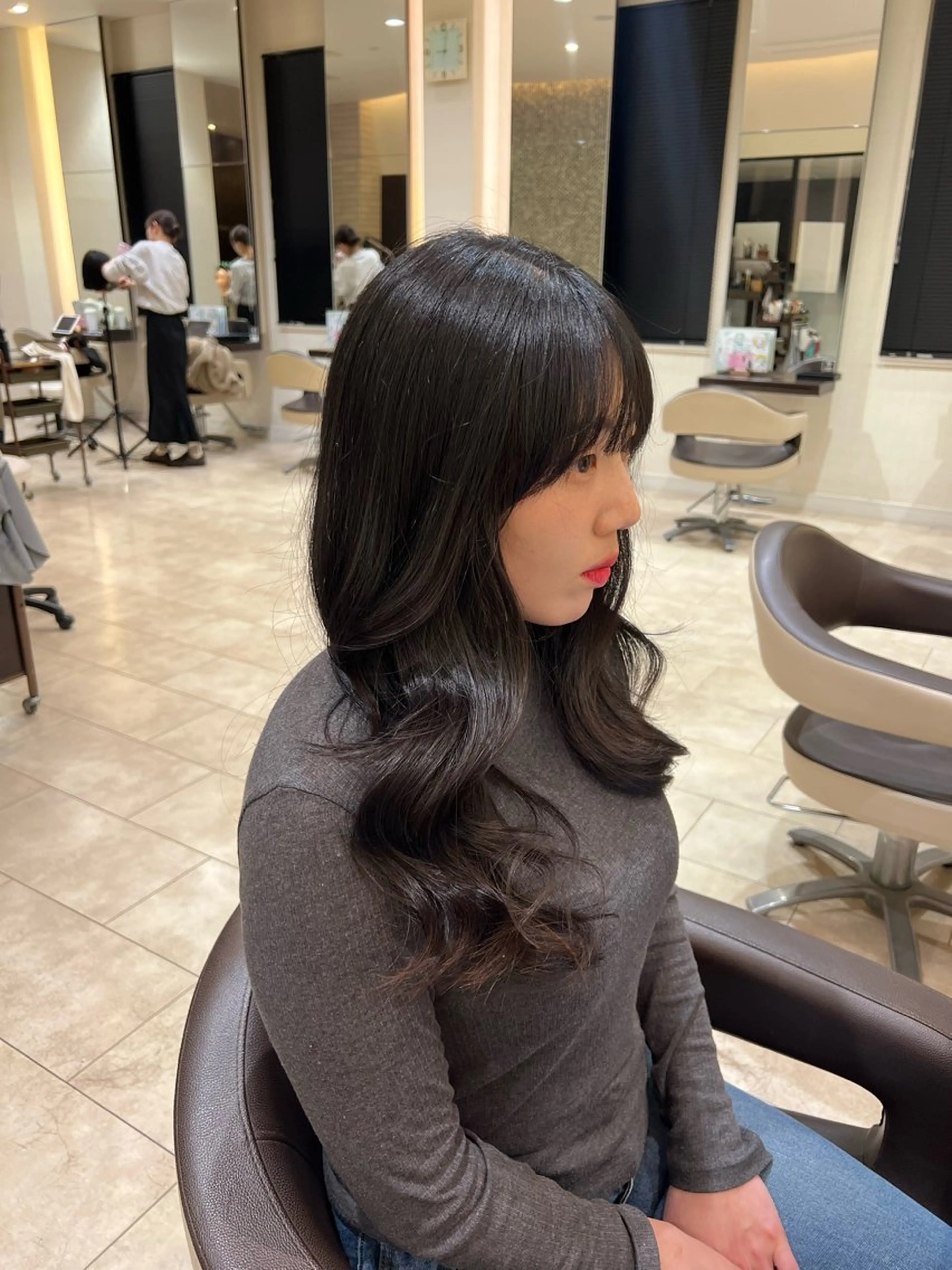 ロング レイヤーカット ロング CARDIA LUSSO所属・松下 美希のヘアスタイル