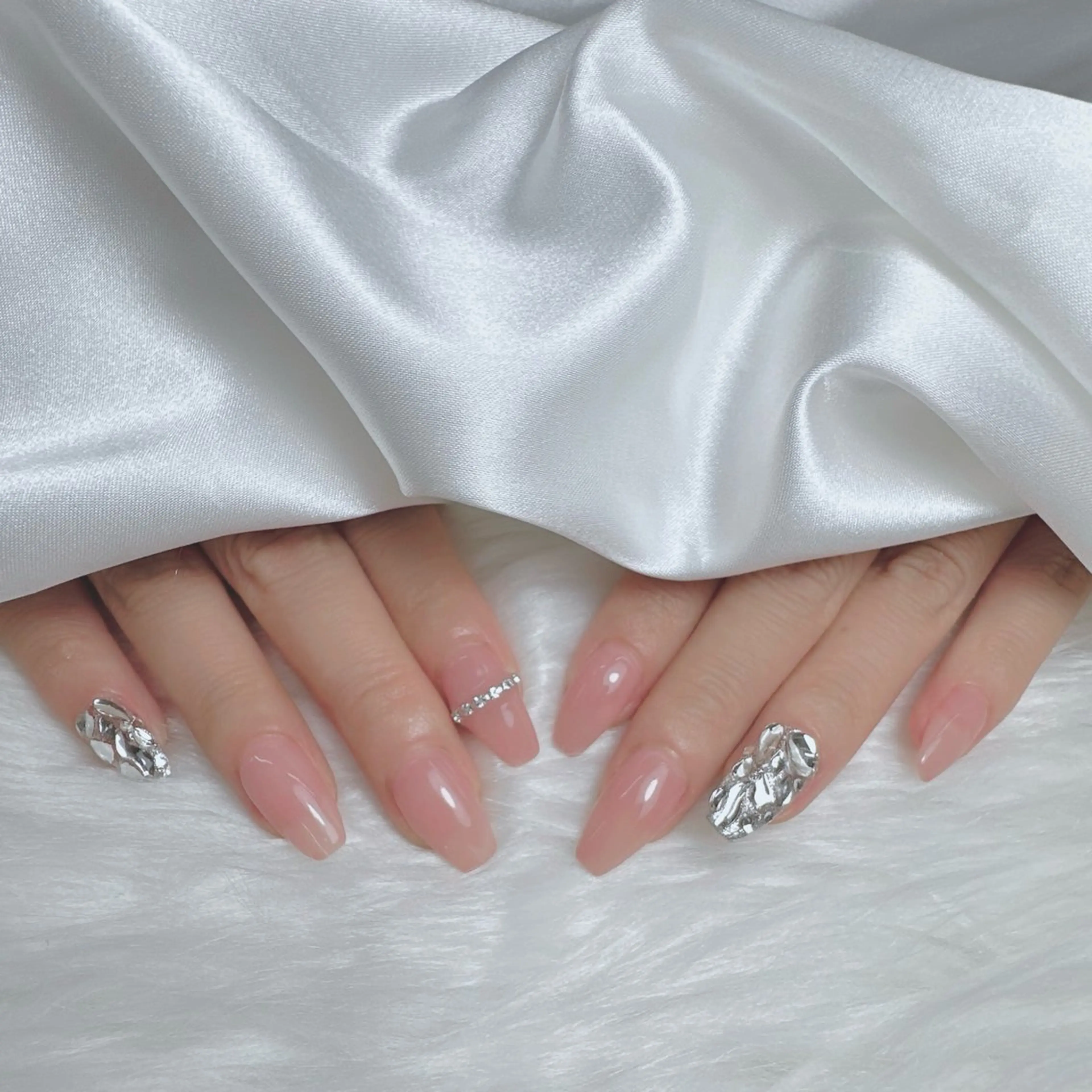 (オフなし)HAND2本埋めつくしデザインの写真