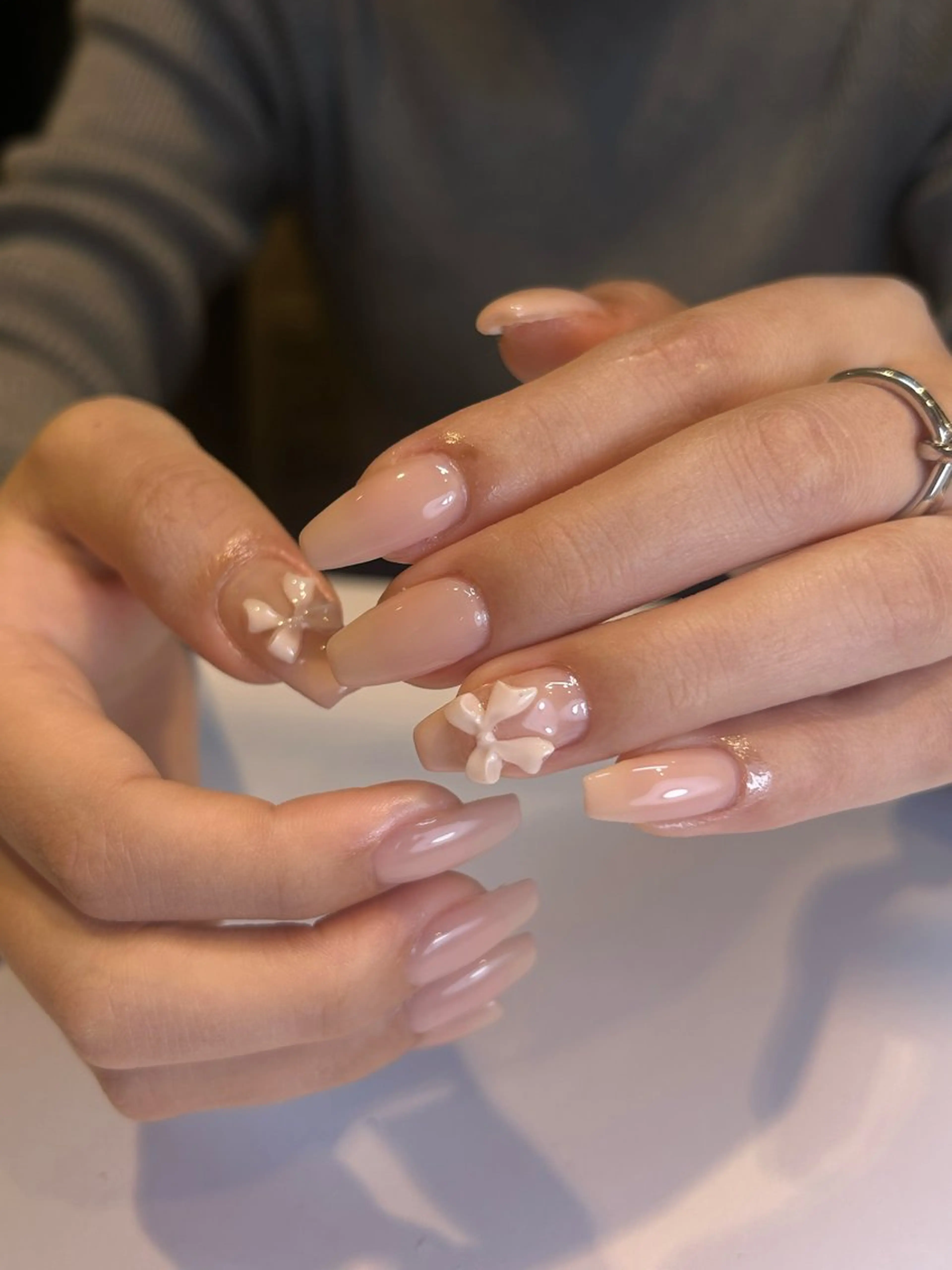 ネイル リボン Zen Neo 🪸YUKINE🪸のネイルデザイン