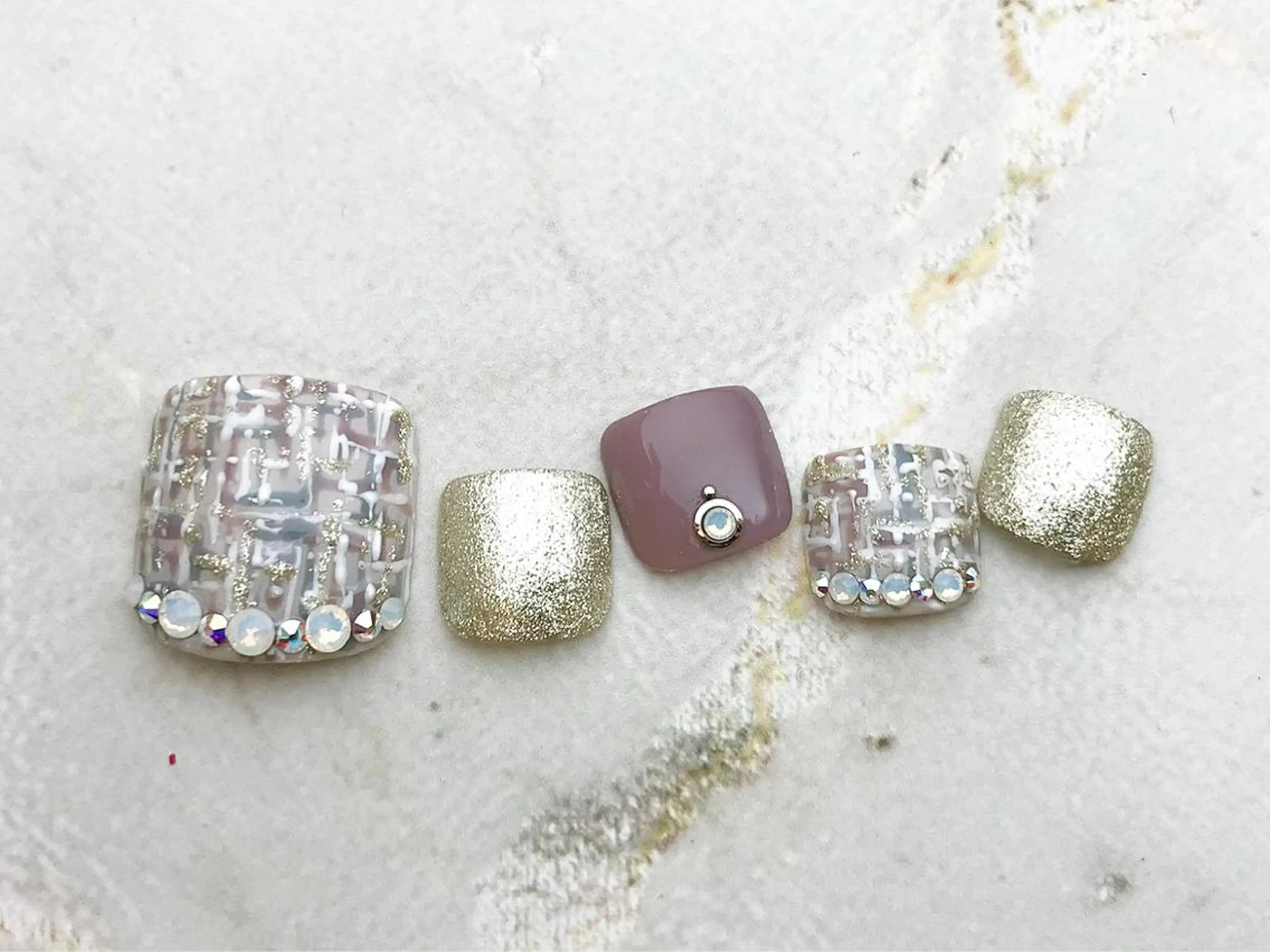 ネイル リセ有楽町店 ネイリストのネイルデザイン