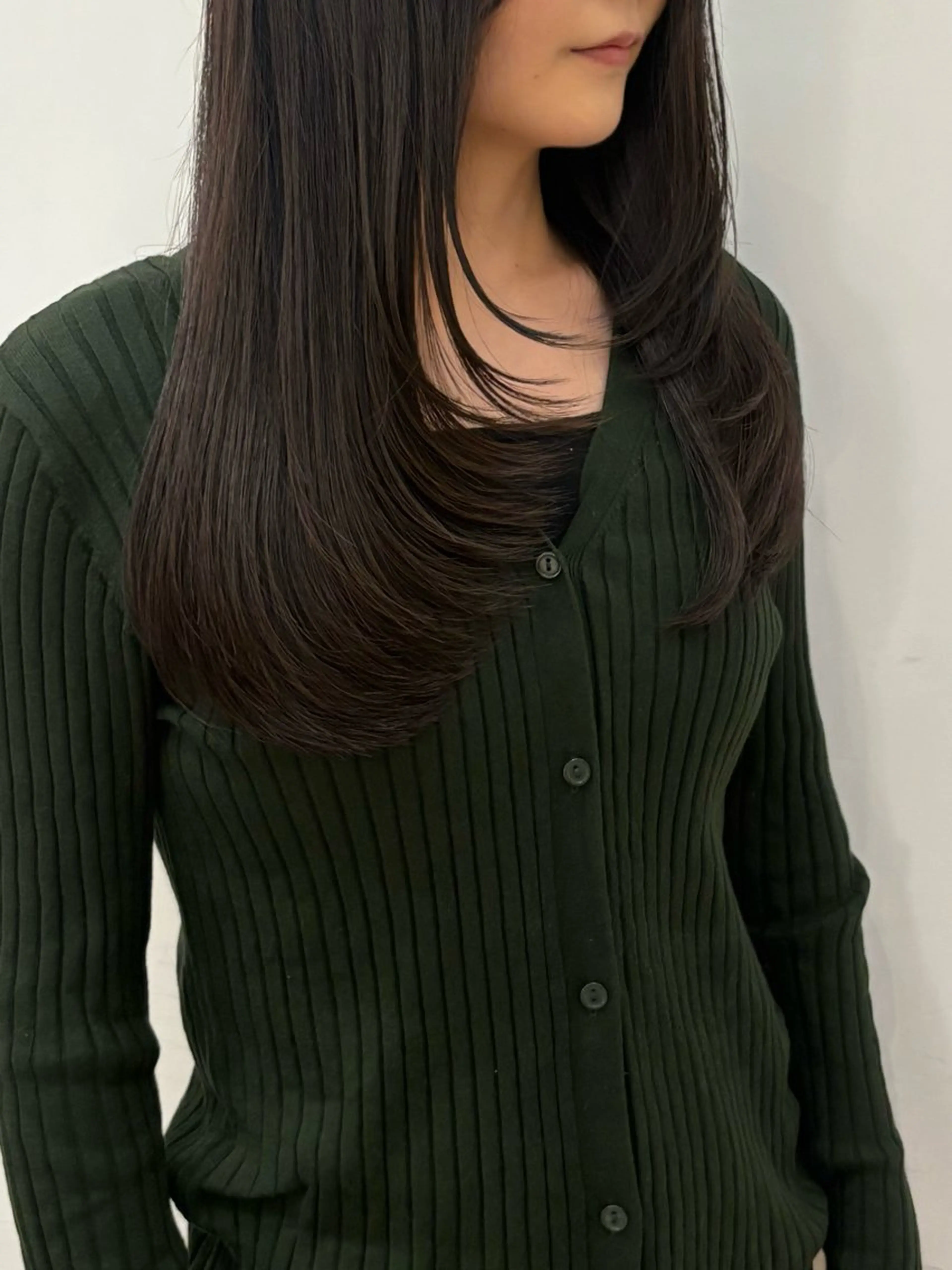 ロング カット nok所属・レイヤー/ベージュ/ どますず🌺のヘアスタイル