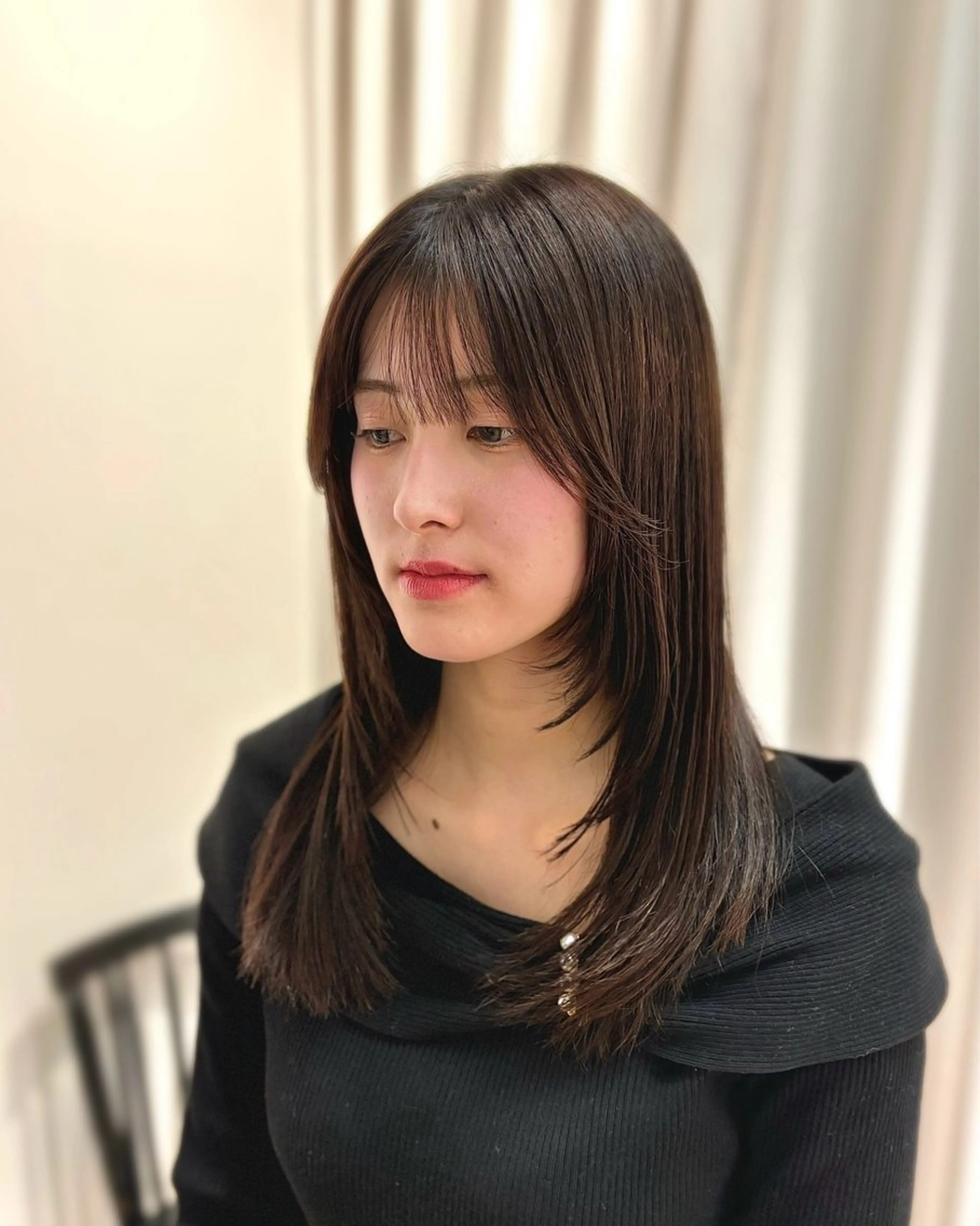 セミロング behive  駅前店所属・菊地 桃花のヘアスタイル