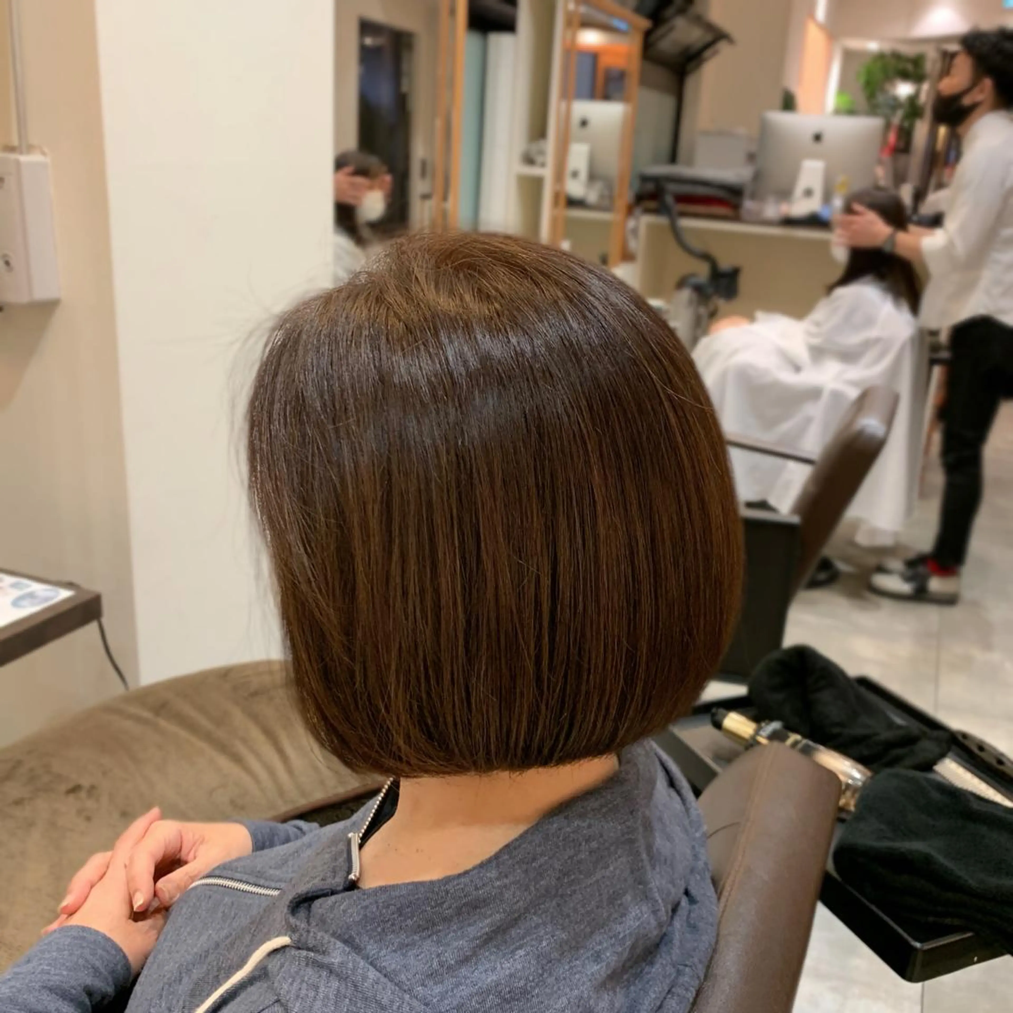 ショート カラー ボブ カット ヘアカラー トリートメント 中村 研介のヘアスタイル