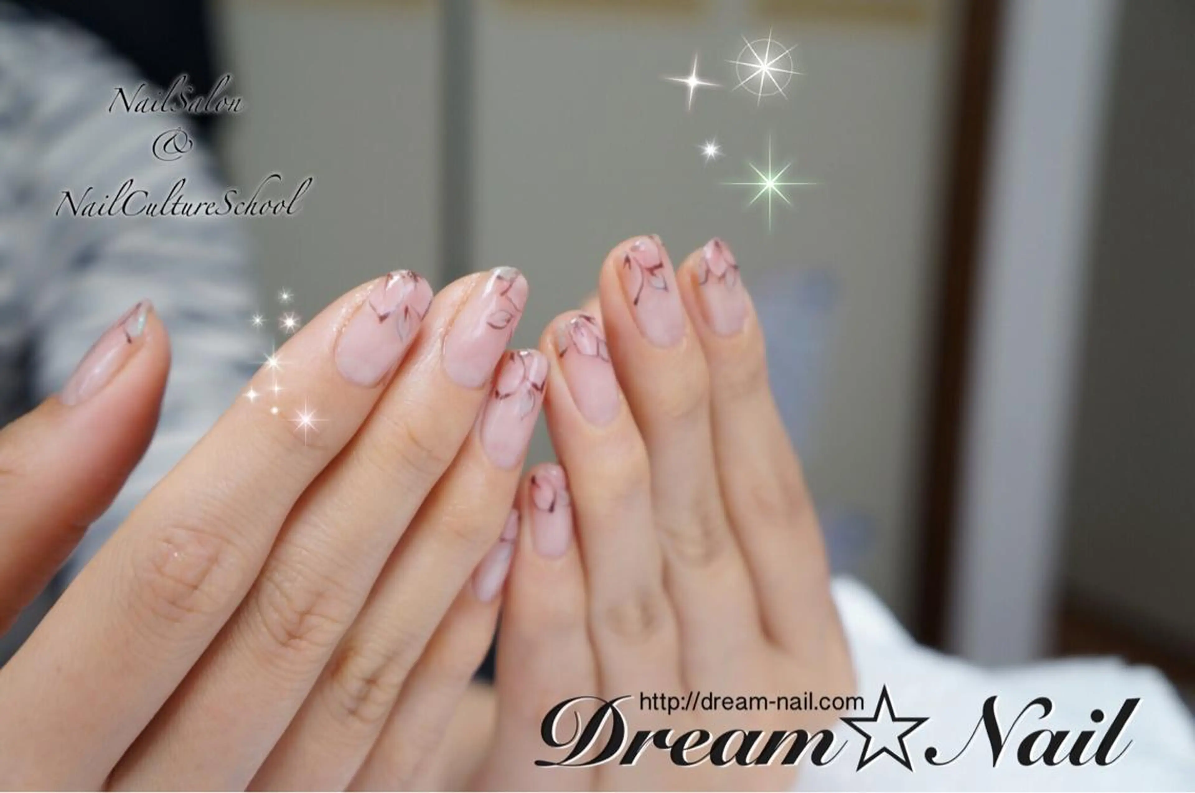 ネイル フラワーネイル フレンチネイル ☆ JURI ☆のネイルデザイン