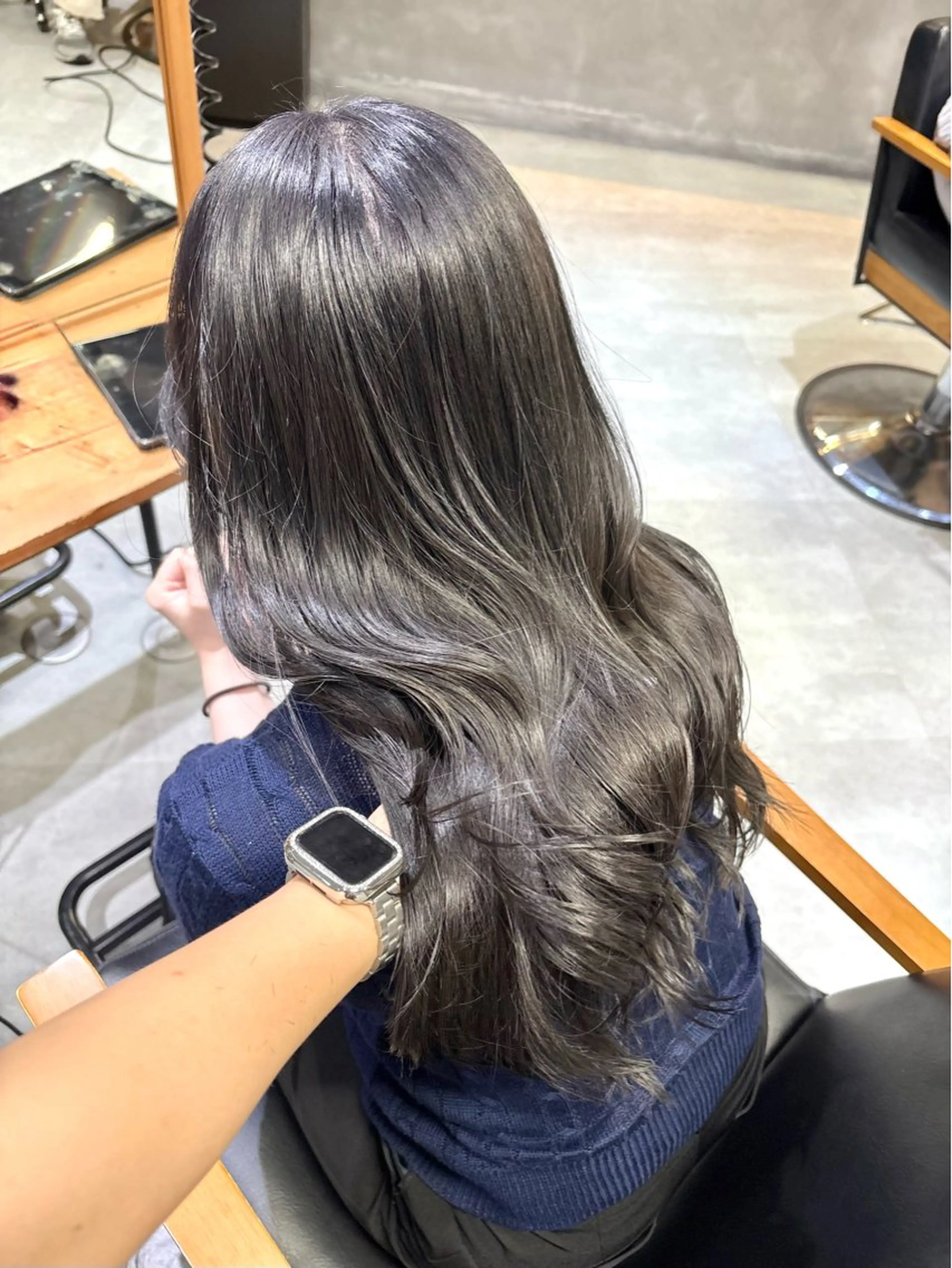 ロング カラー カット ヘアカラー トリートメント すぎもと さき⚡️ 朝ラク･*パーマのヘアスタイル