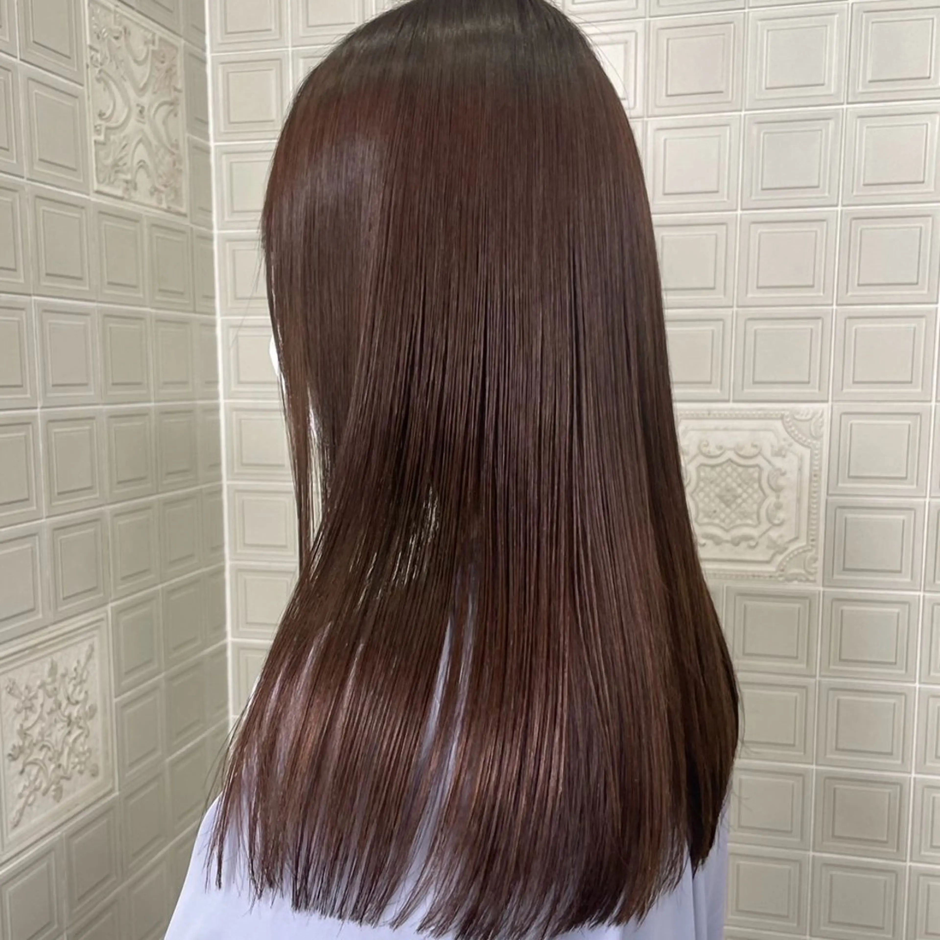 ロング カラー カット トリートメント アオヌマ コハルのヘアスタイル