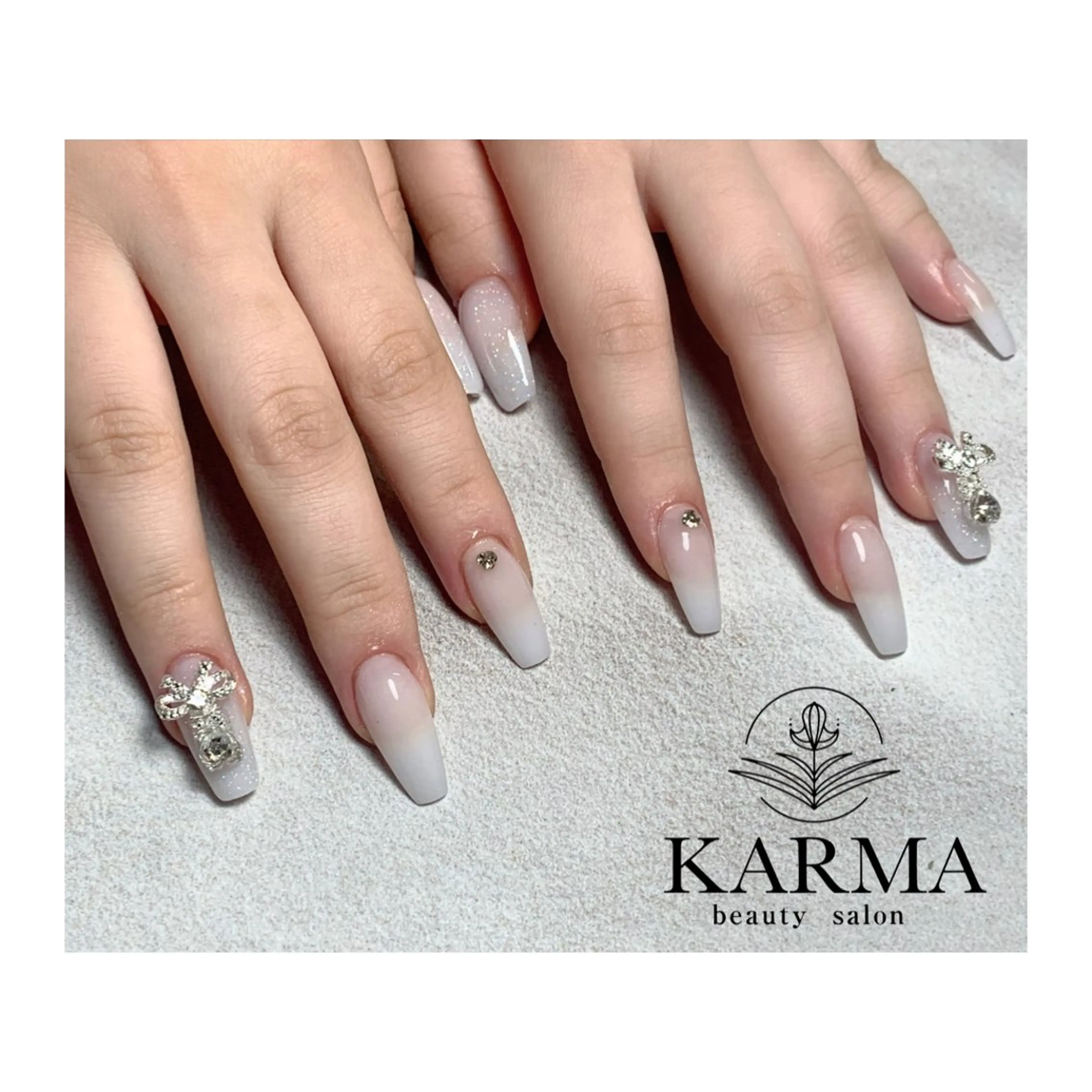 ネイル ハンドネイル KARMA salonのネイルデザイン