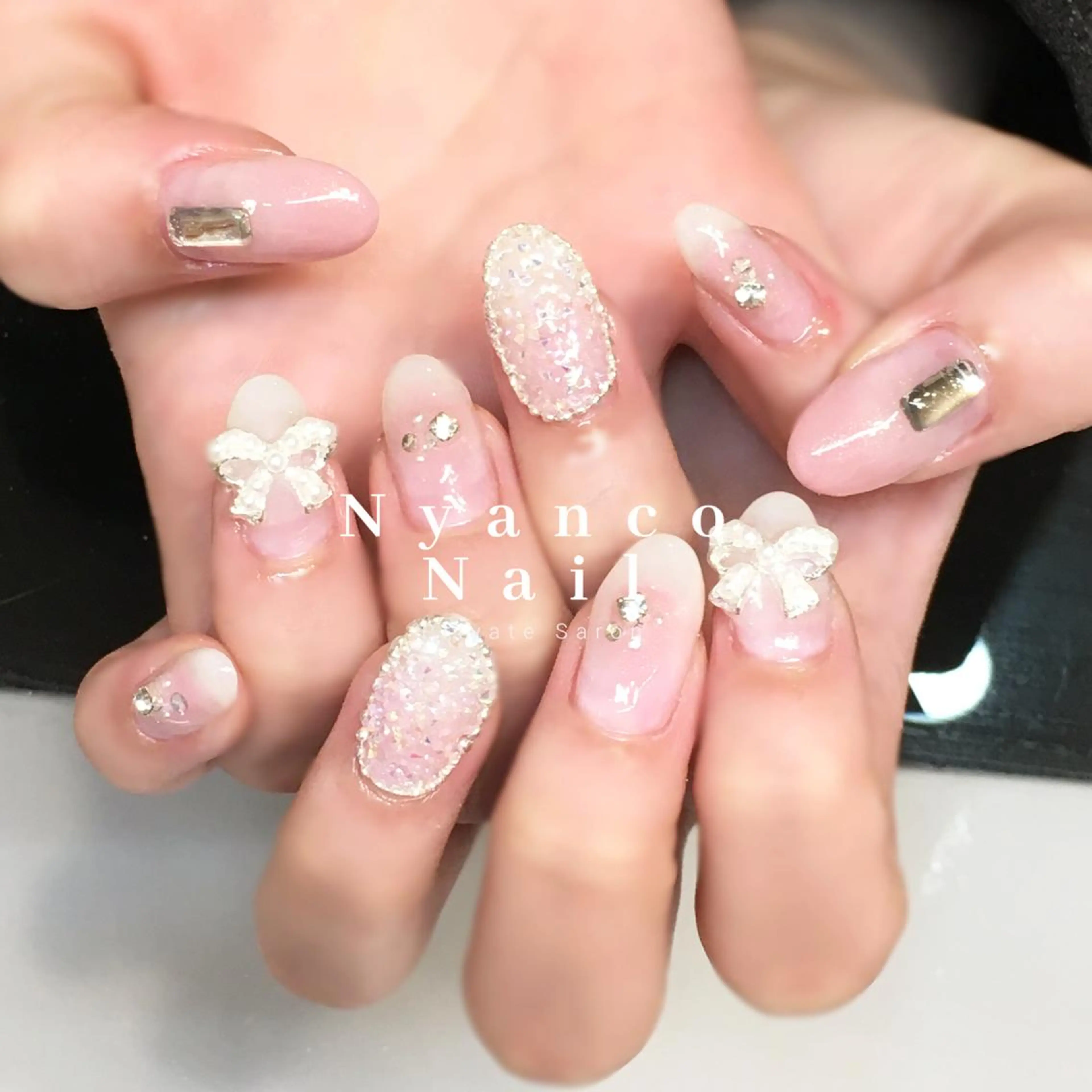 ネイル ジェルネイル グラデーション キラキラネイル ピンク 春ネイル Nyanco Nailのネイルデザイン