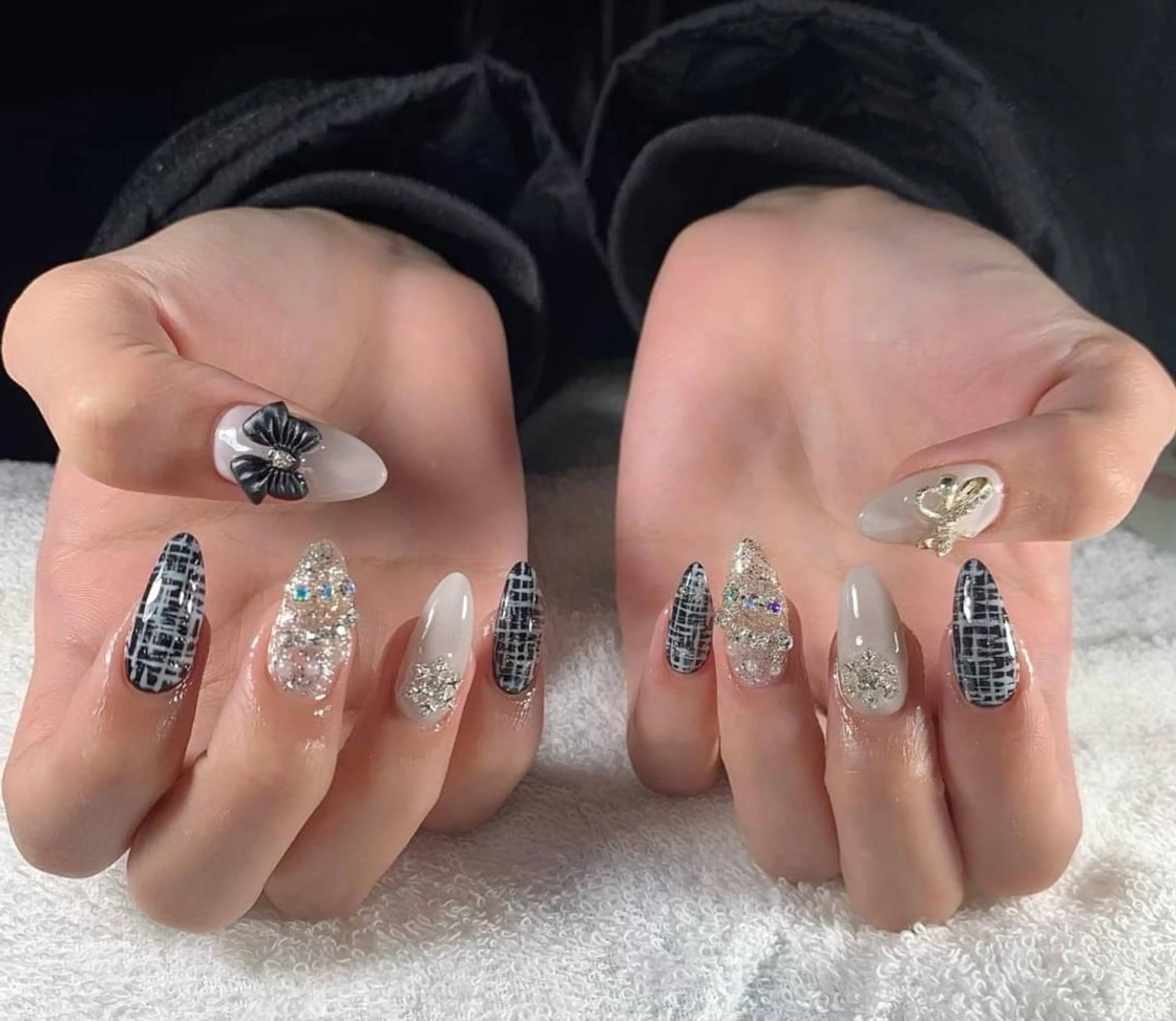 ネイル ハンドネイル フットネイル MHR nailのネイルデザイン