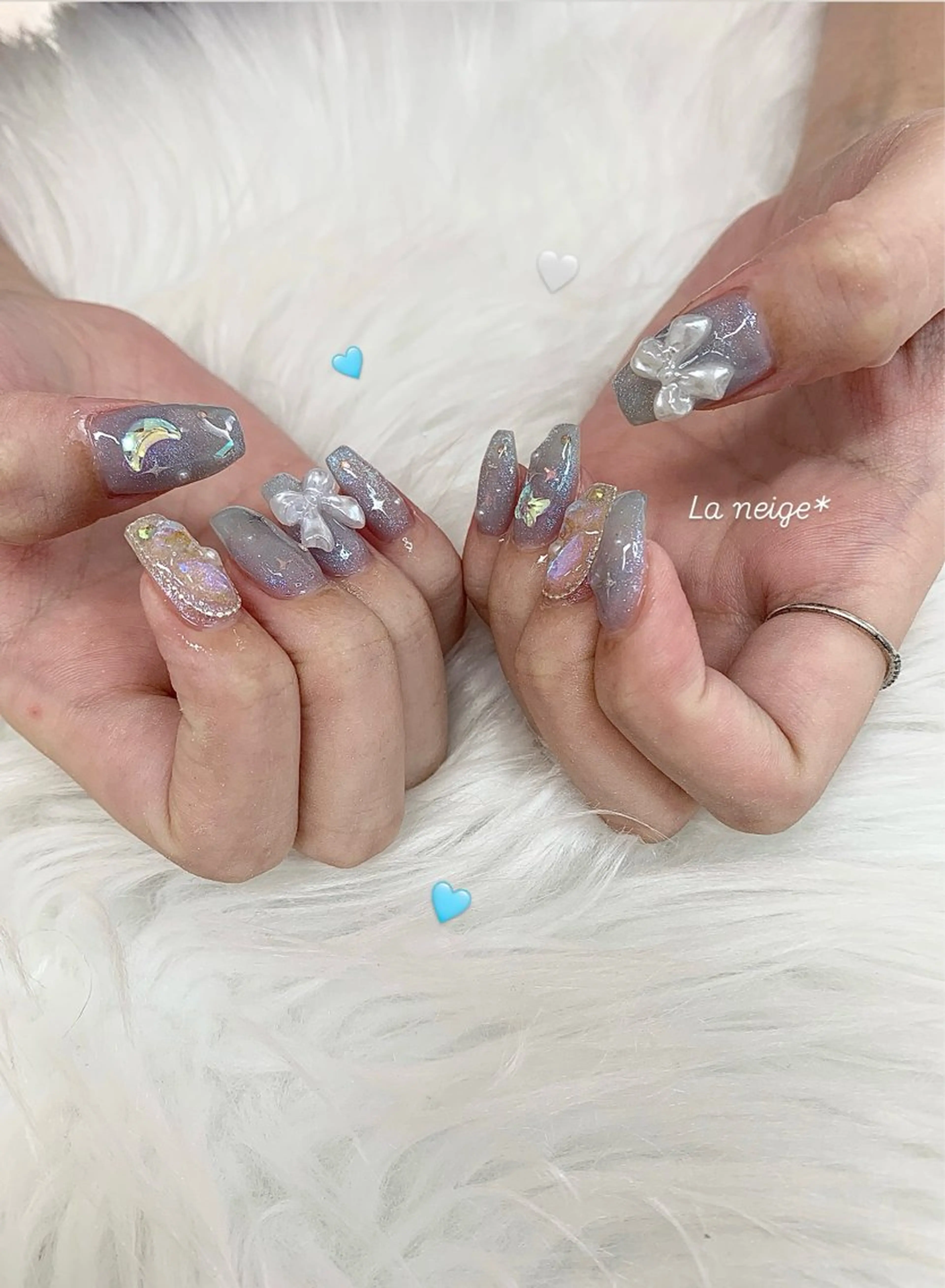 ネイル ハンドネイル La neige* yuki 🥯🍑のネイルデザイン