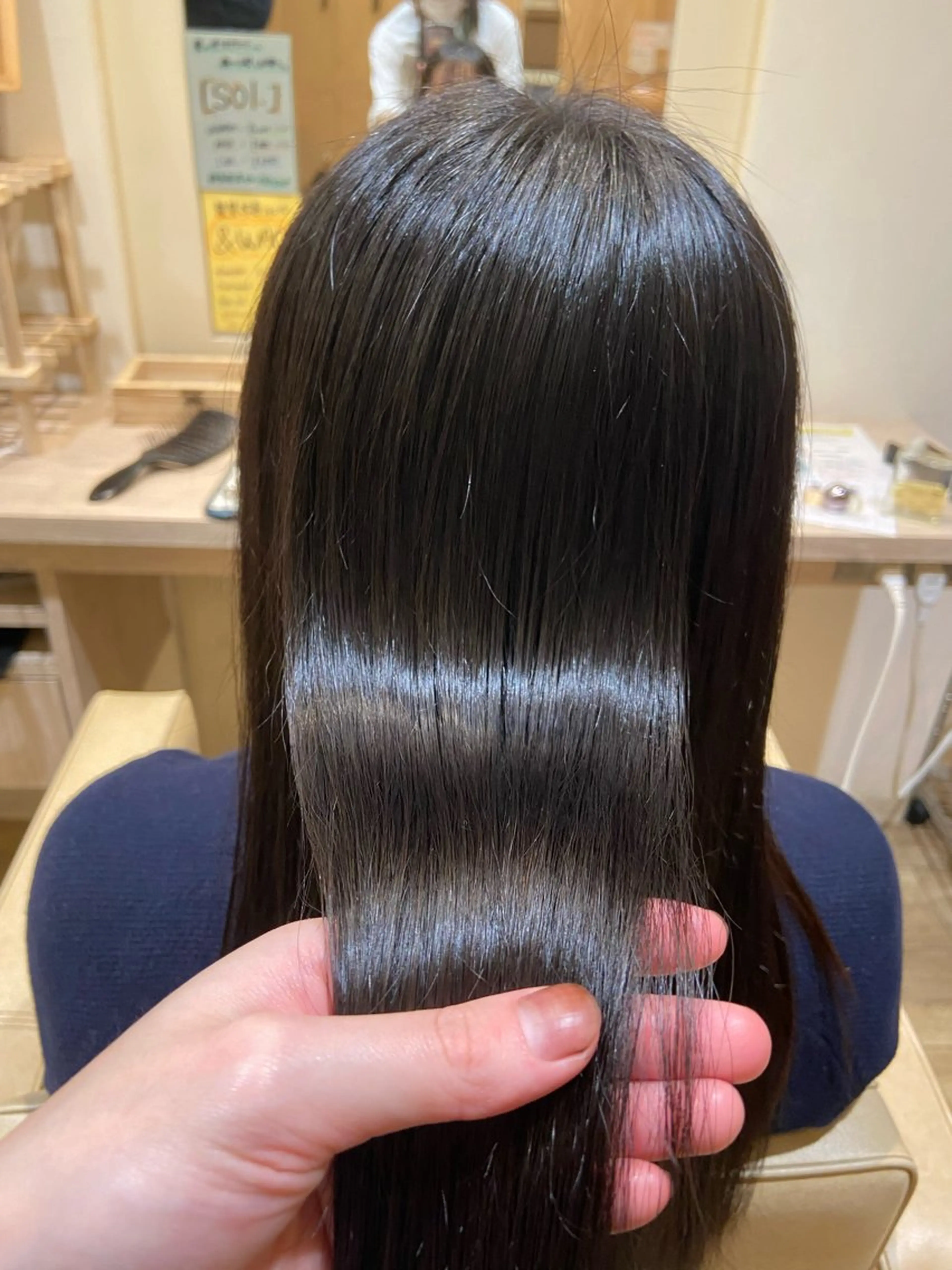 ロング 縮毛矯正 トリートメント hair＆make CIEL所属・武井 哉子のヘアスタイル