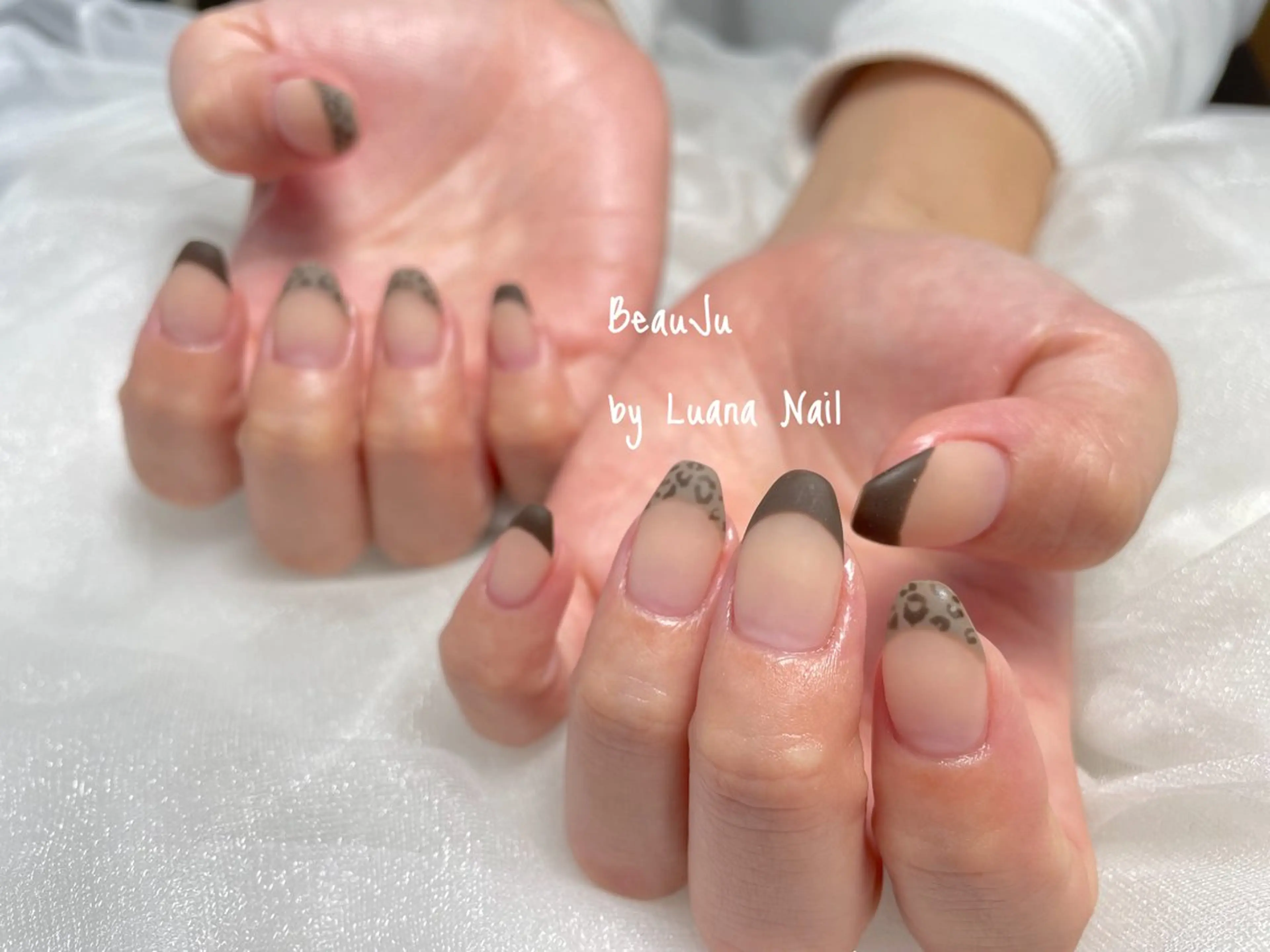 ネイル マットネイル ハンドネイル BeauJu by Luana Nail所属・BeauJu by Luana Nailのネイルデザイン