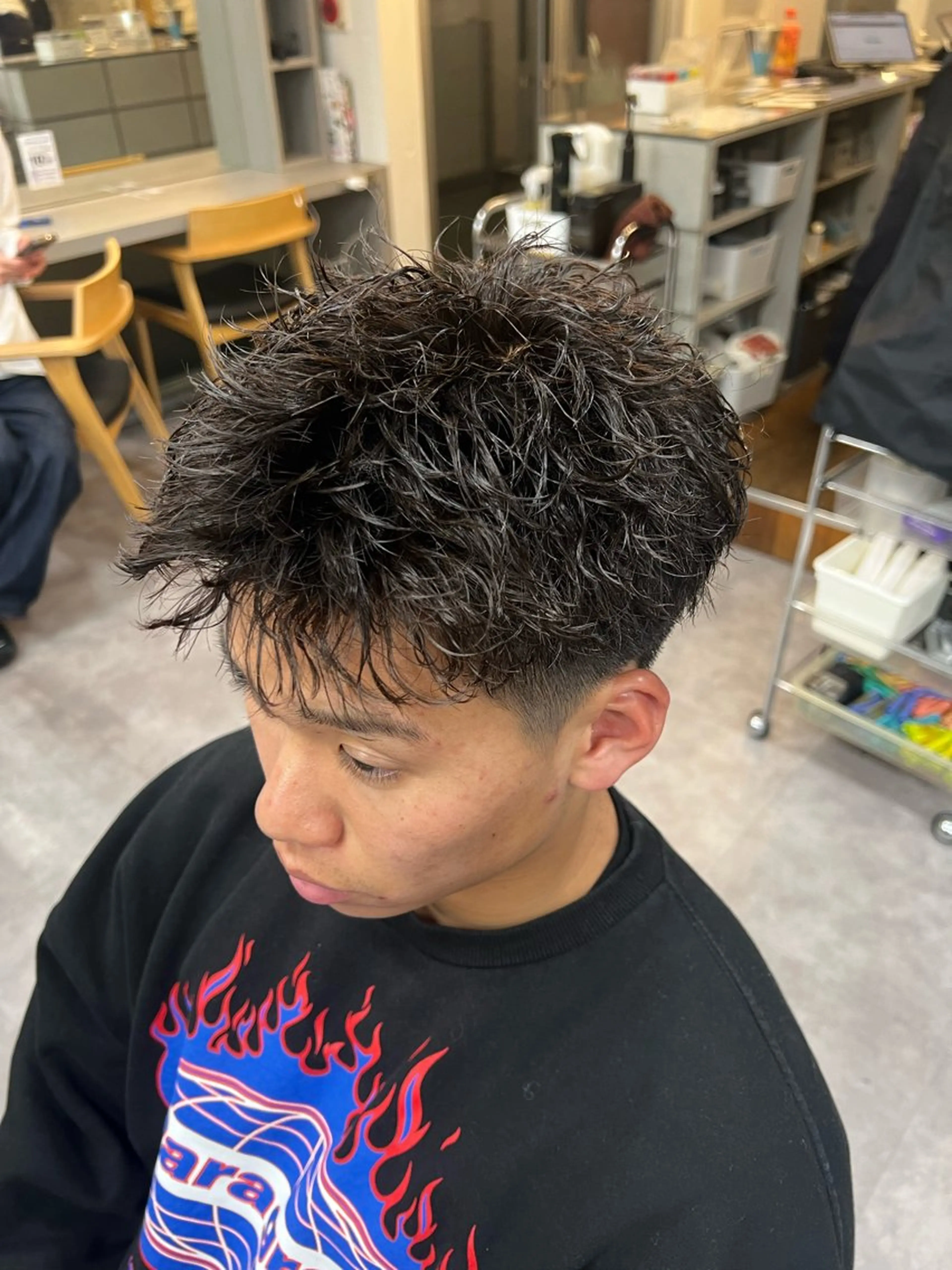 カット＋特殊パーマ+Aujua treatment (ピンパーマ)の写真