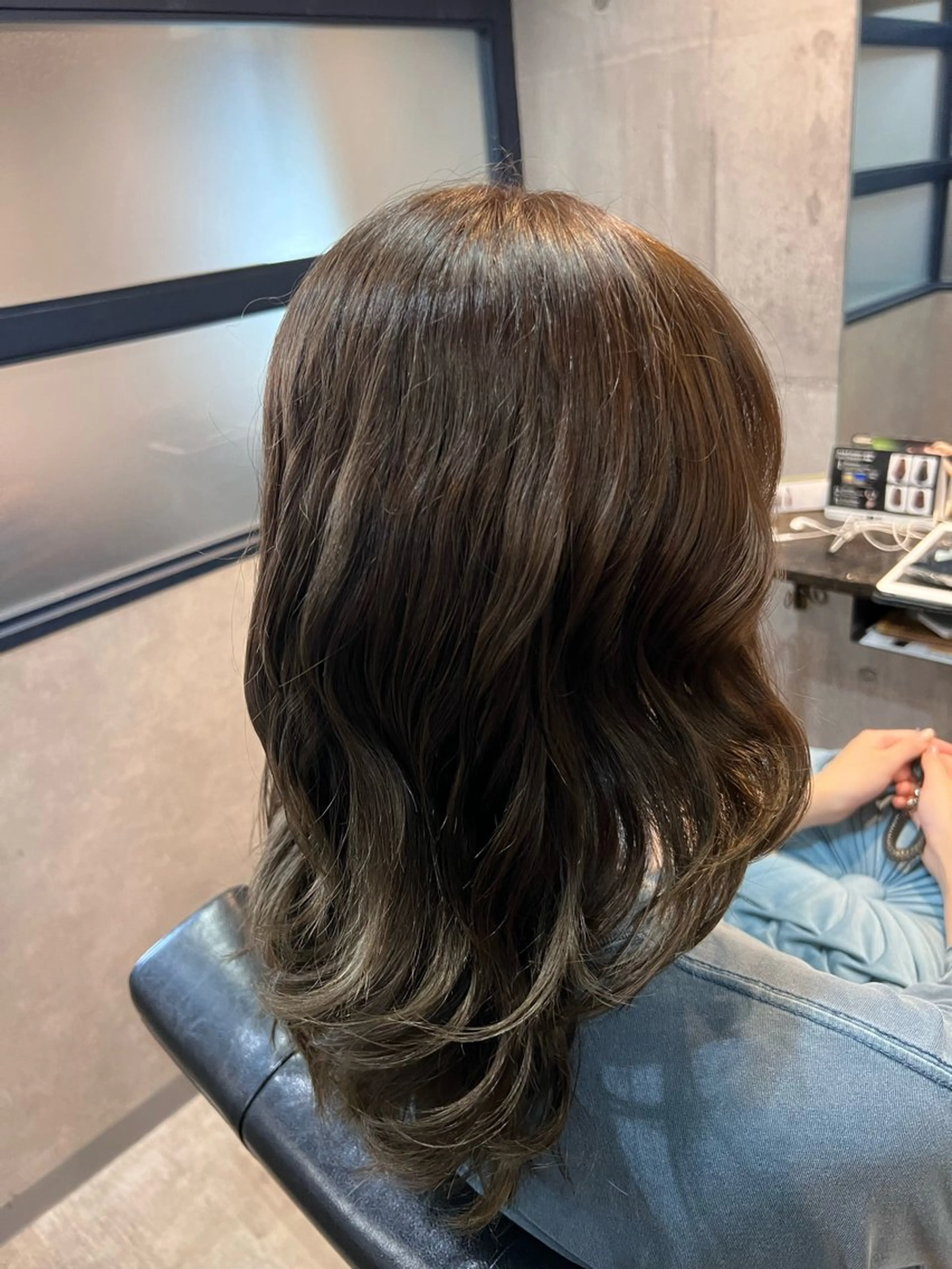 セミロング カラー ベージュカラー ブラウンカラー ダークグレー ダークグレージュ グレージュ 髪質改善🫧‪ りこのヘアスタイル