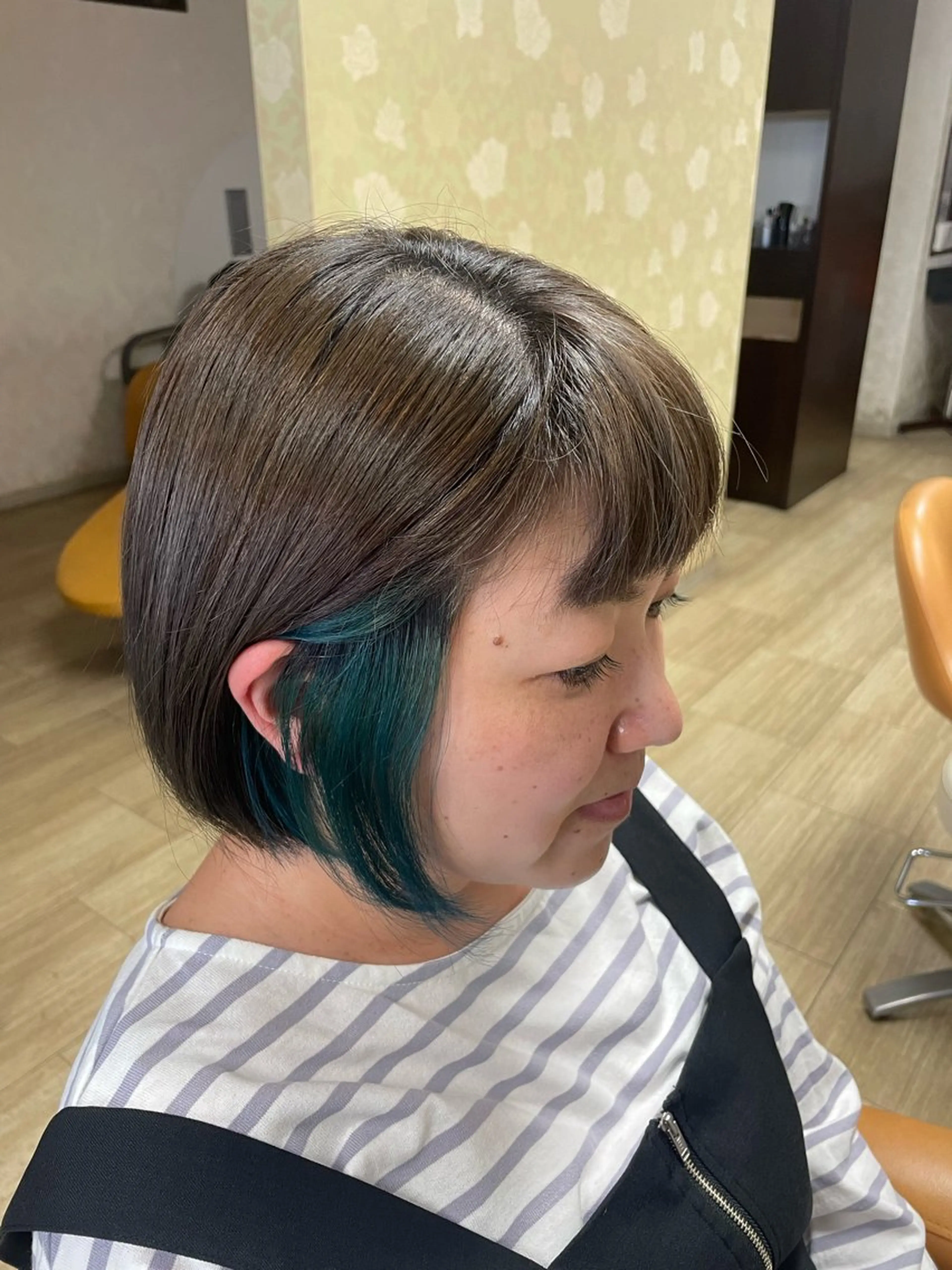 ショート カラー カット ヘアカラー 徳留 もも花のヘアスタイル
