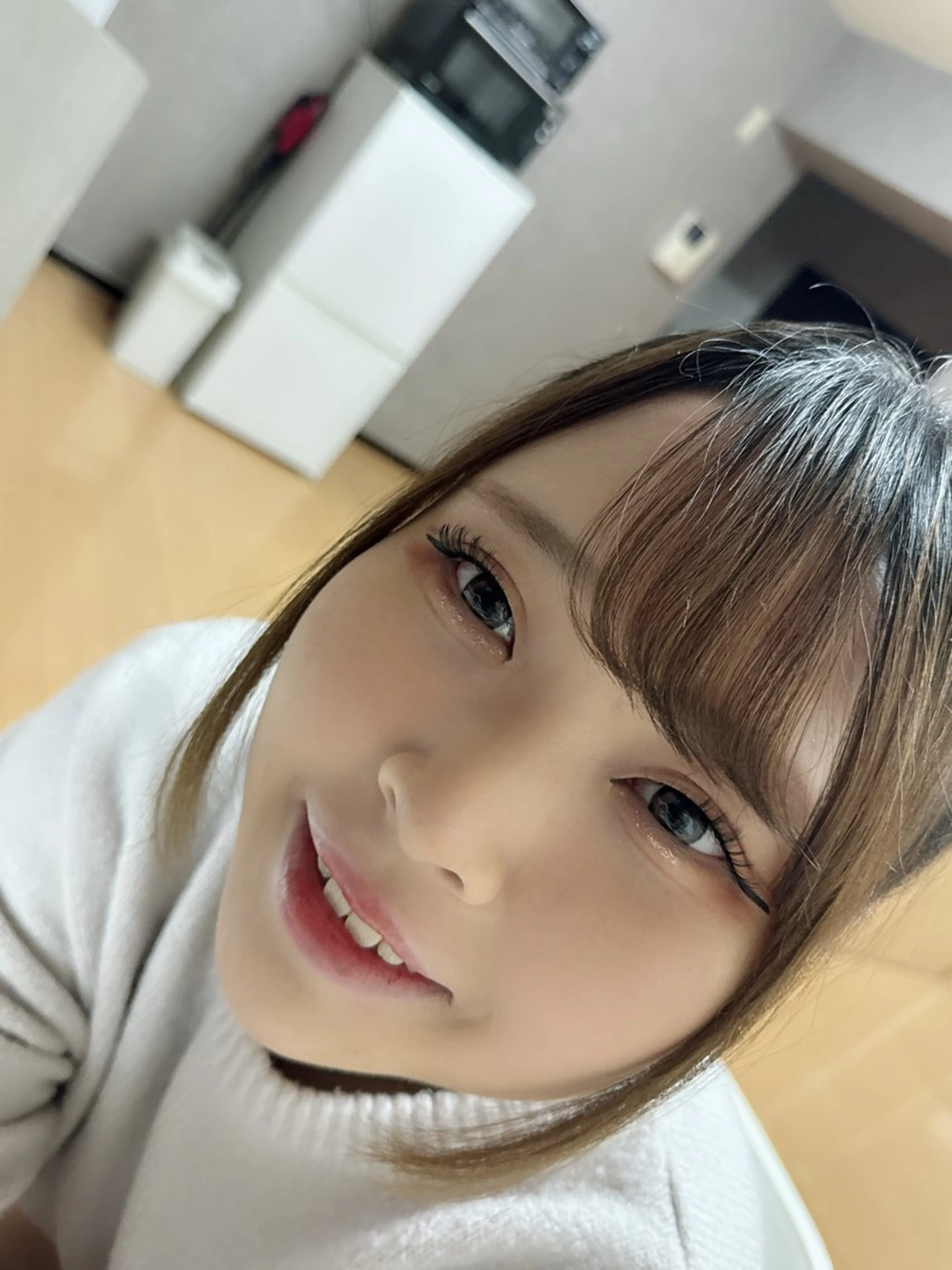 マツエク・マツパ ボリュームラッシュ 伊藤名紬 マツエク専門のマツエク・マツパデザイン