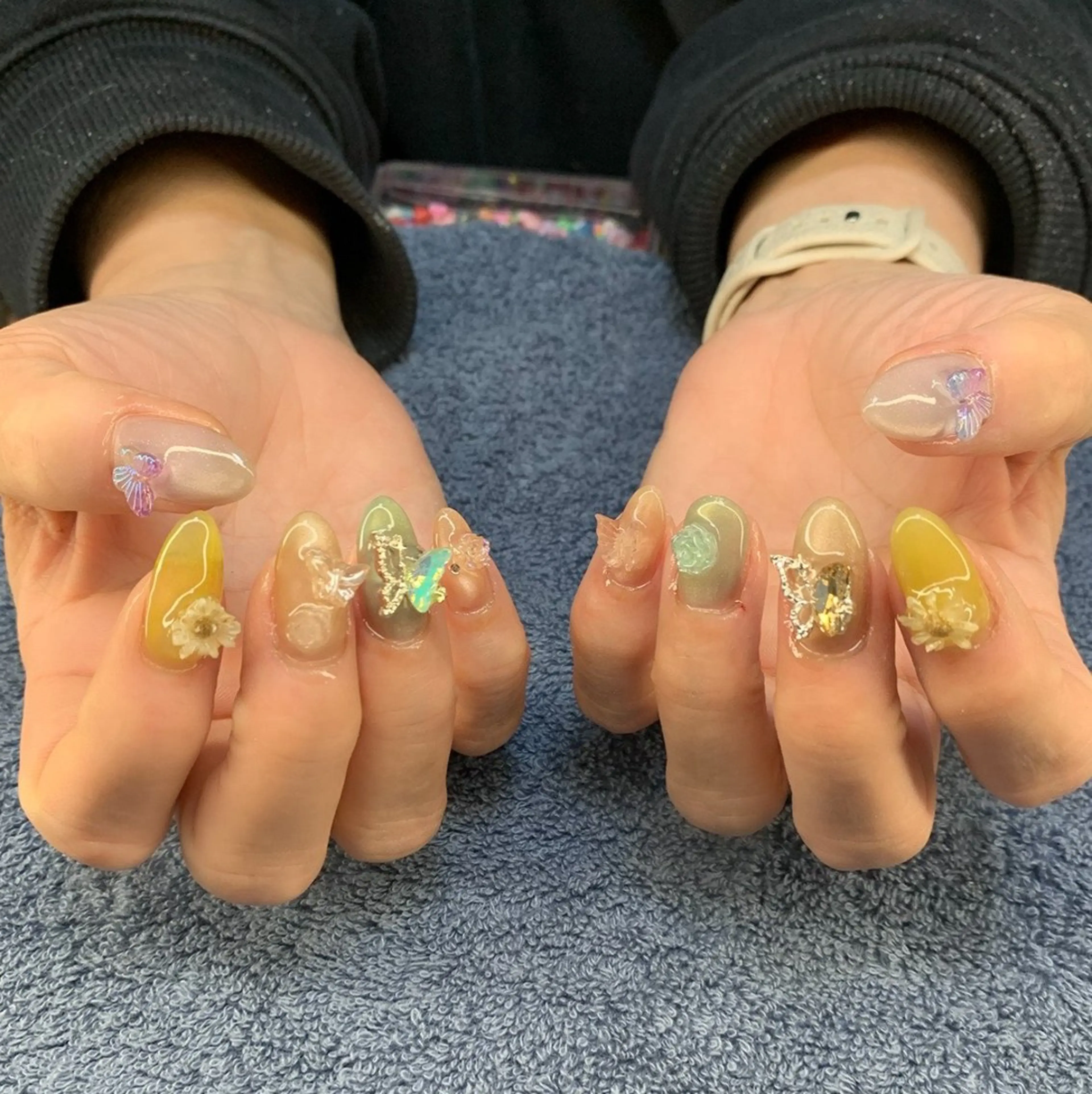ネイル ハンドネイル フットネイル MHR nailのネイルデザイン