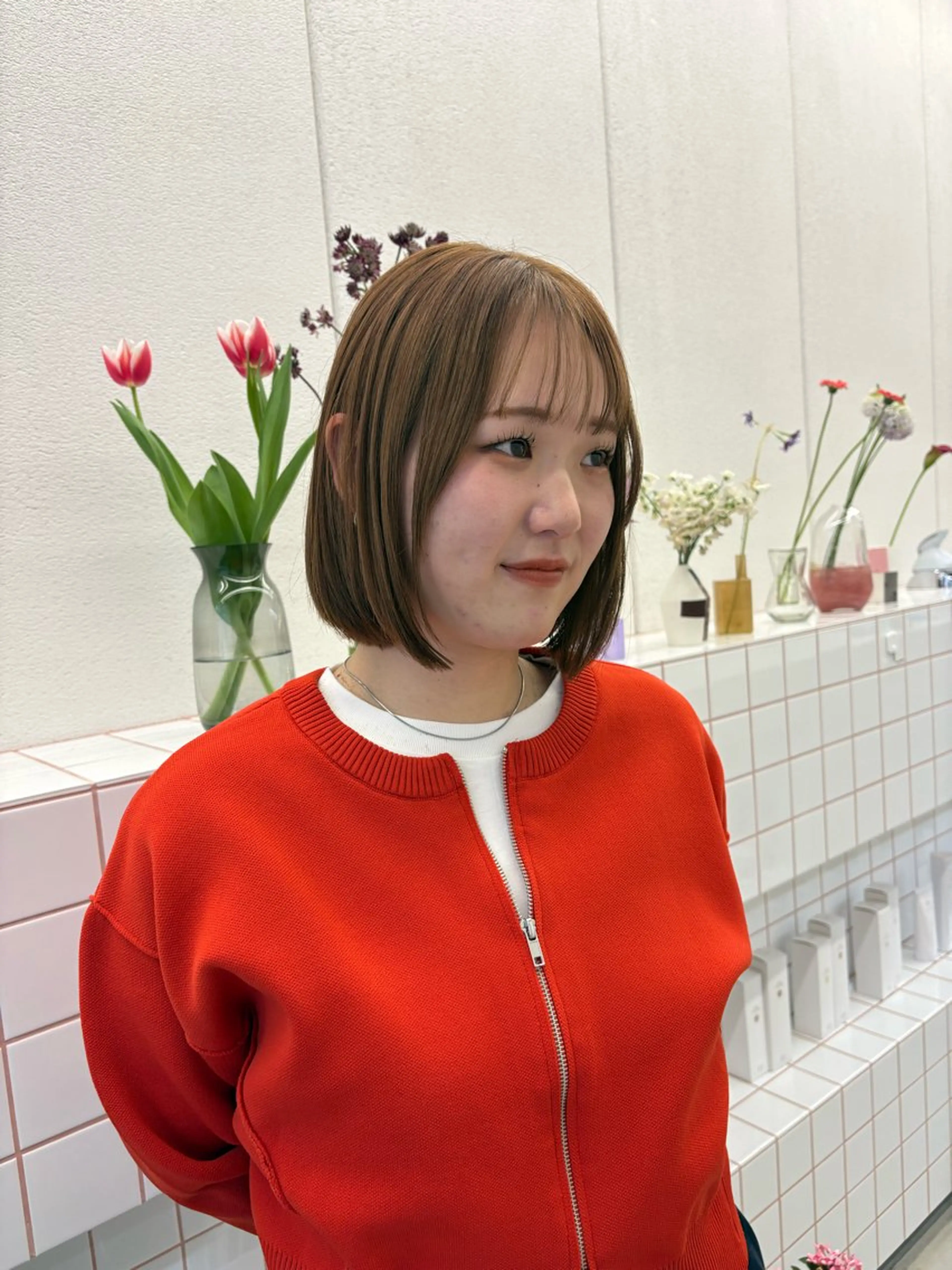 ミディアム カラー ブラウンカラー ボブ カット ヘアカラー トリートメント NIKO/名古屋/ 伏見/花屋併設のヘアスタイル