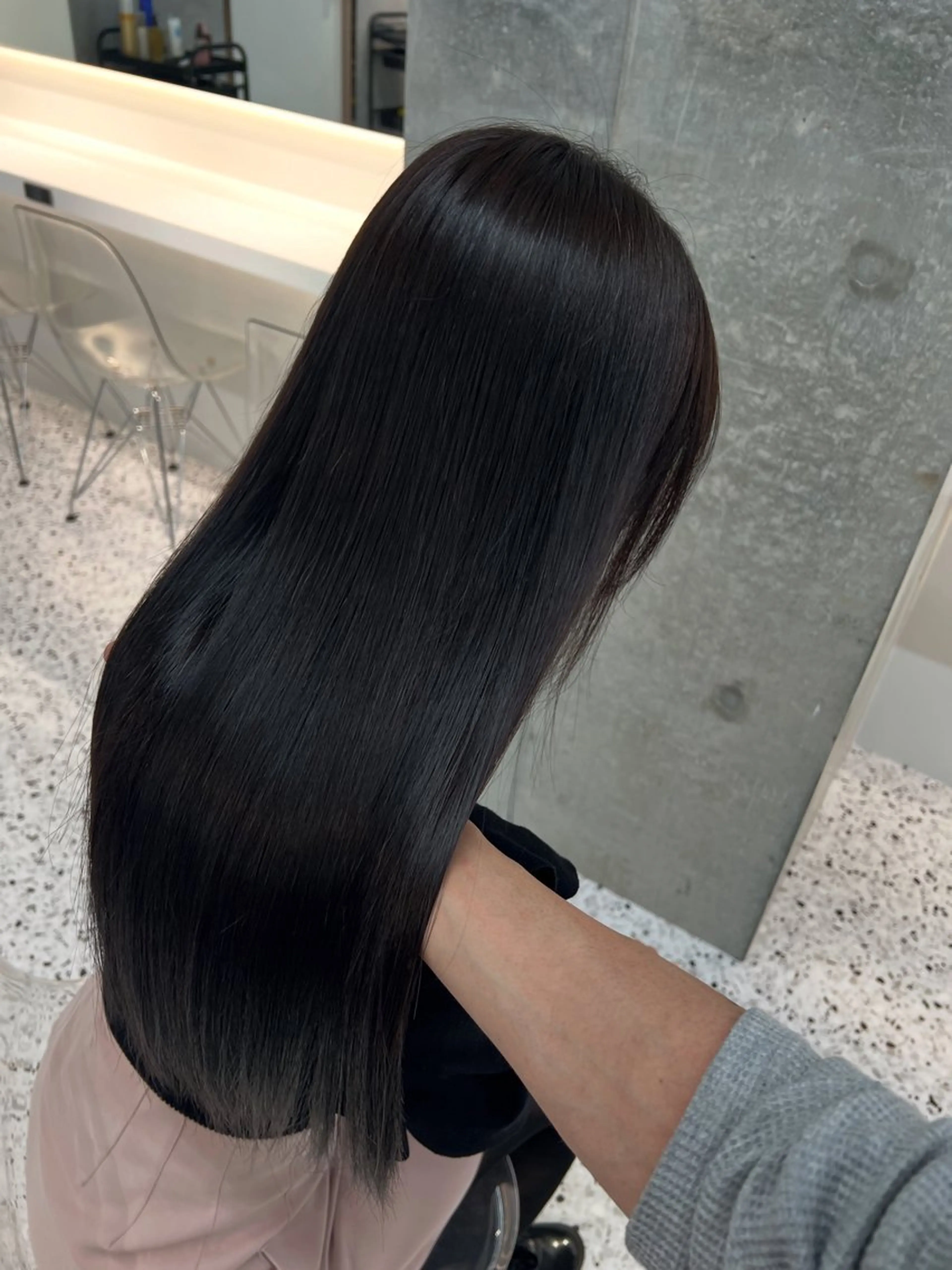 ロング カット ヘアカラー トリートメント 地毛風縮毛矯正 ☘️松井　傑のヘアスタイル