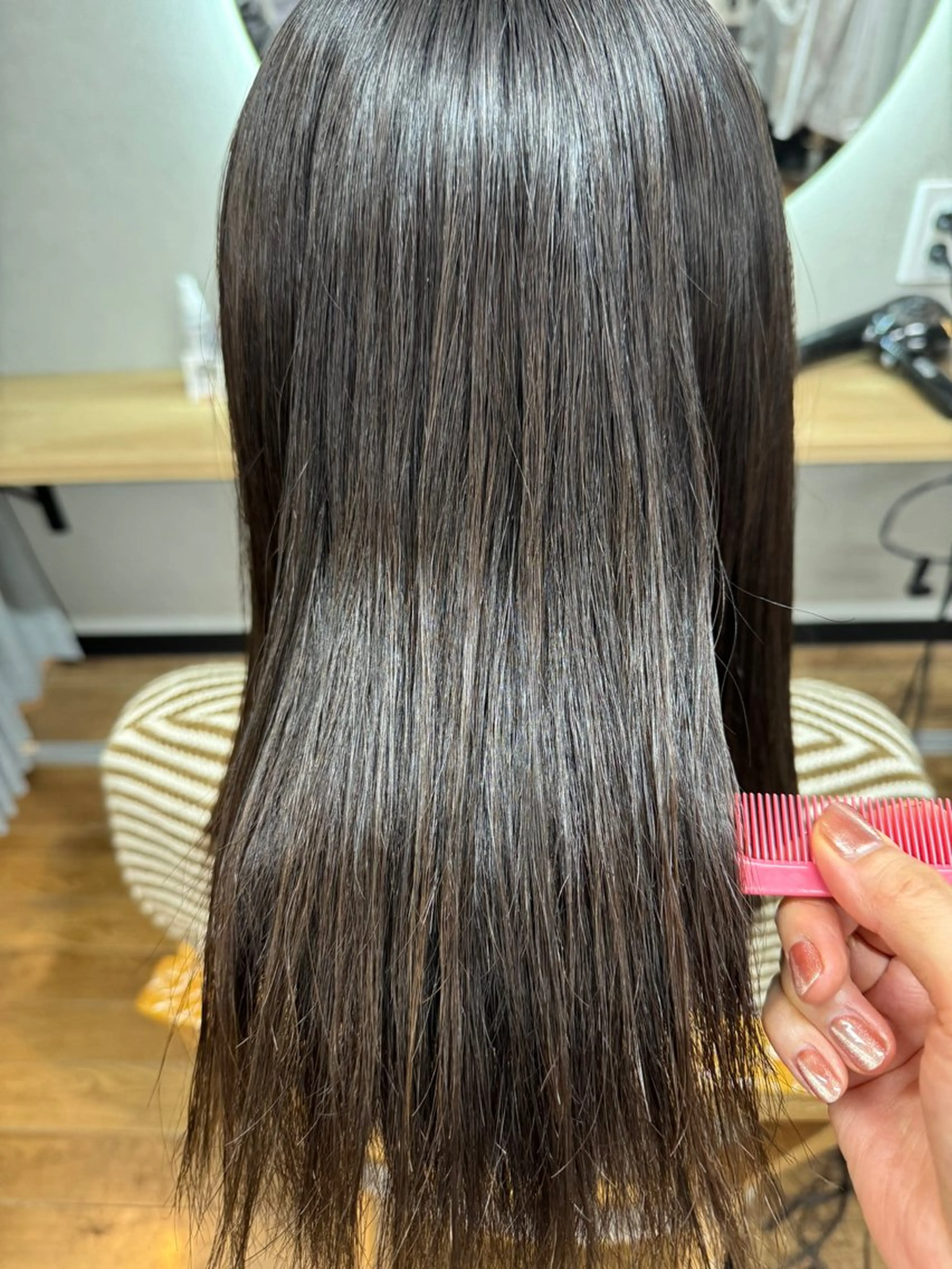 ロング パーマ ロング ストレートパーマ カット 縮毛矯正 トリートメント TELA HAIR 稲毛店　千尋のヘアスタイル