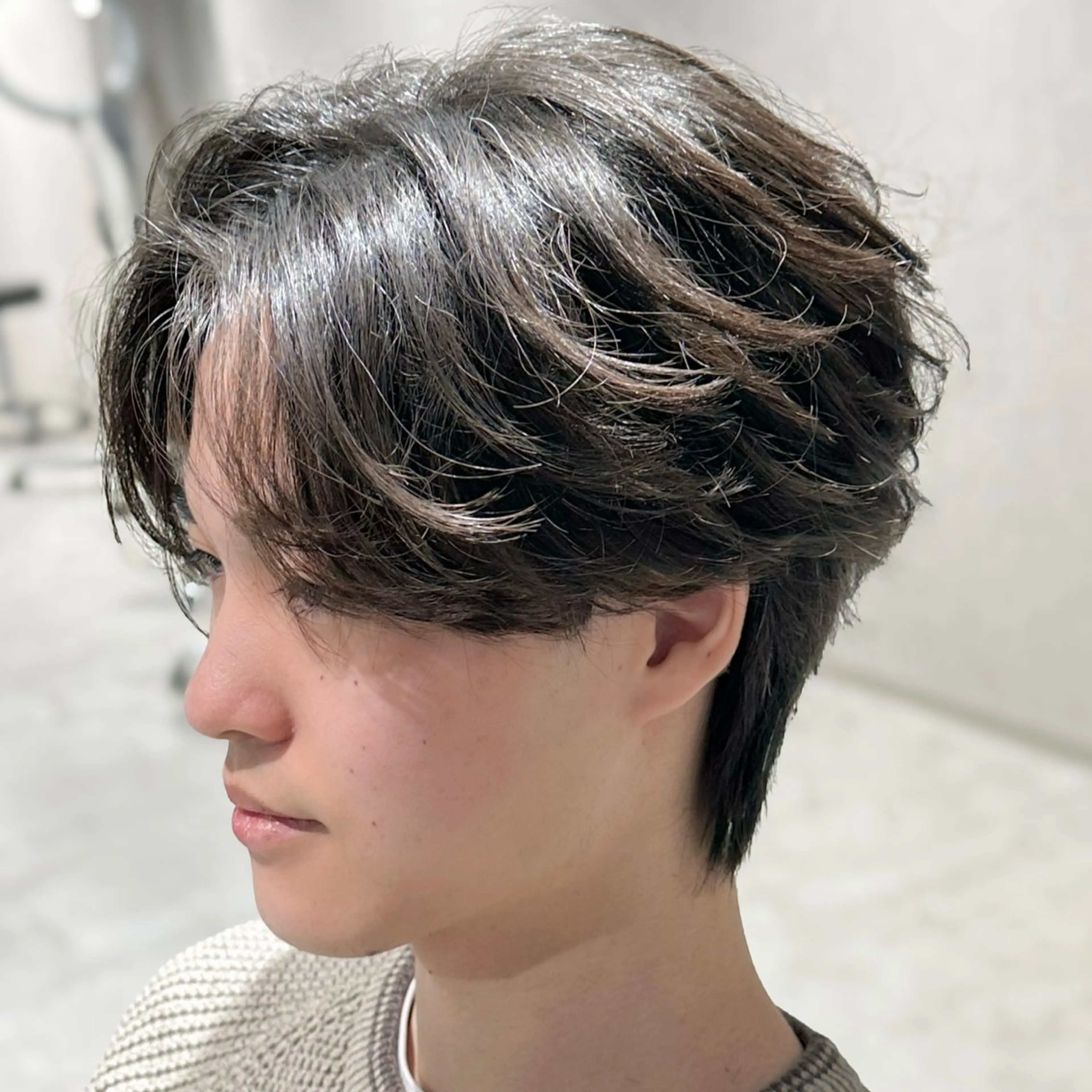 ショート パーマ メンズ フェザーパーマ メンズパーマ ショートヘア カット パーマ トリートメント フェザーパーマ職人 🪶ryosukeのヘアスタイル